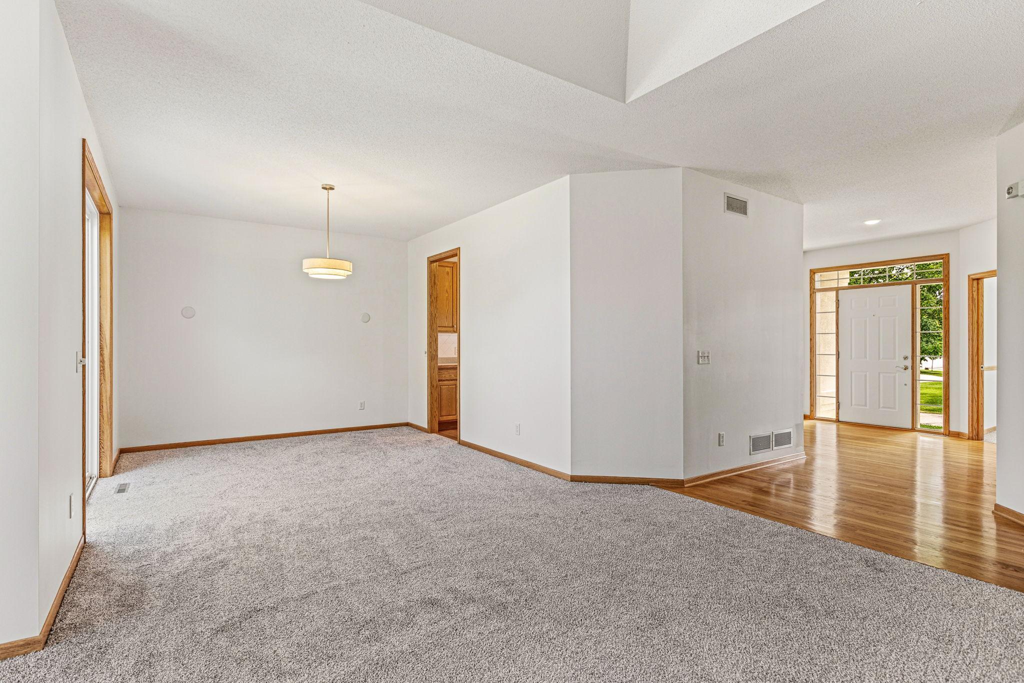 View of Residential at 16568 Irwindale Way, Lakeville MN 55044, Lakeville (18 of 55) - Mike Wilen | Minnesota Team Real Estate