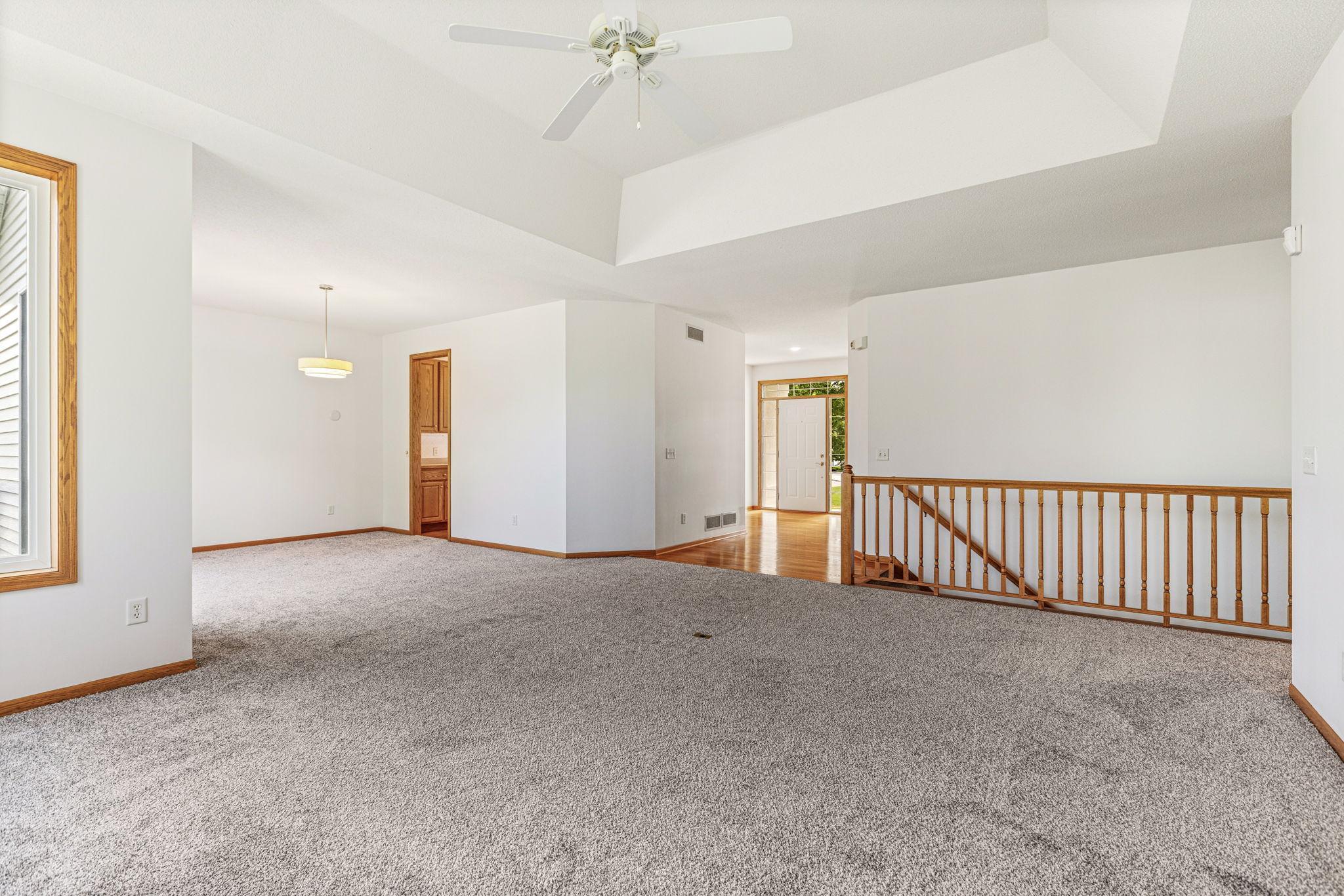 View of Residential at 16568 Irwindale Way, Lakeville MN 55044, Lakeville (12 of 55) - Mike Wilen | Minnesota Team Real Estate