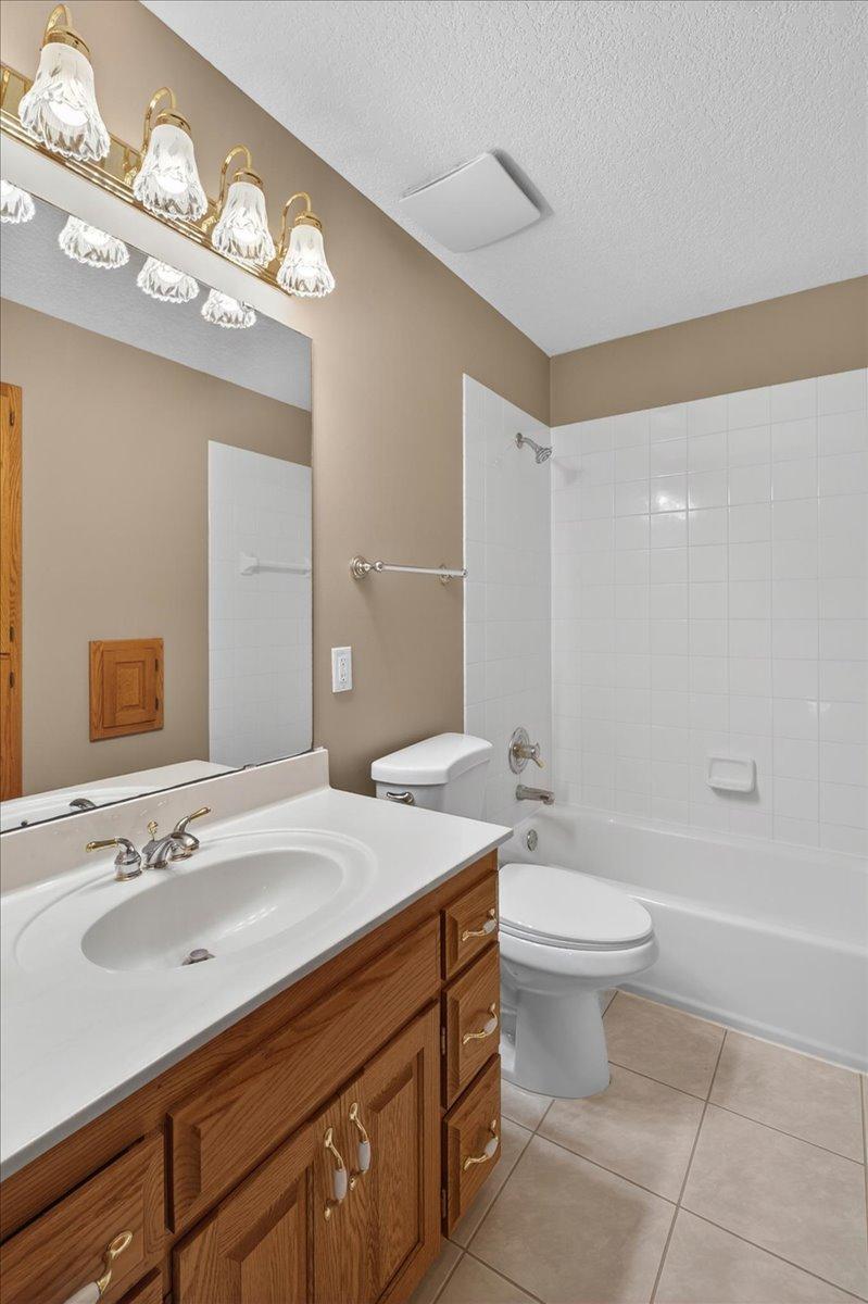 View of Residential at 17470 91st Place, Maple Grove MN 55311, Maple Grove (19 of 32) - Mike Wilen | Minnesota Team Real Estate