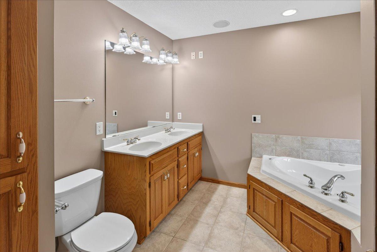 View of Residential at 17470 91st Place, Maple Grove MN 55311, Maple Grove (16 of 32) - Mike Wilen | Minnesota Team Real Estate