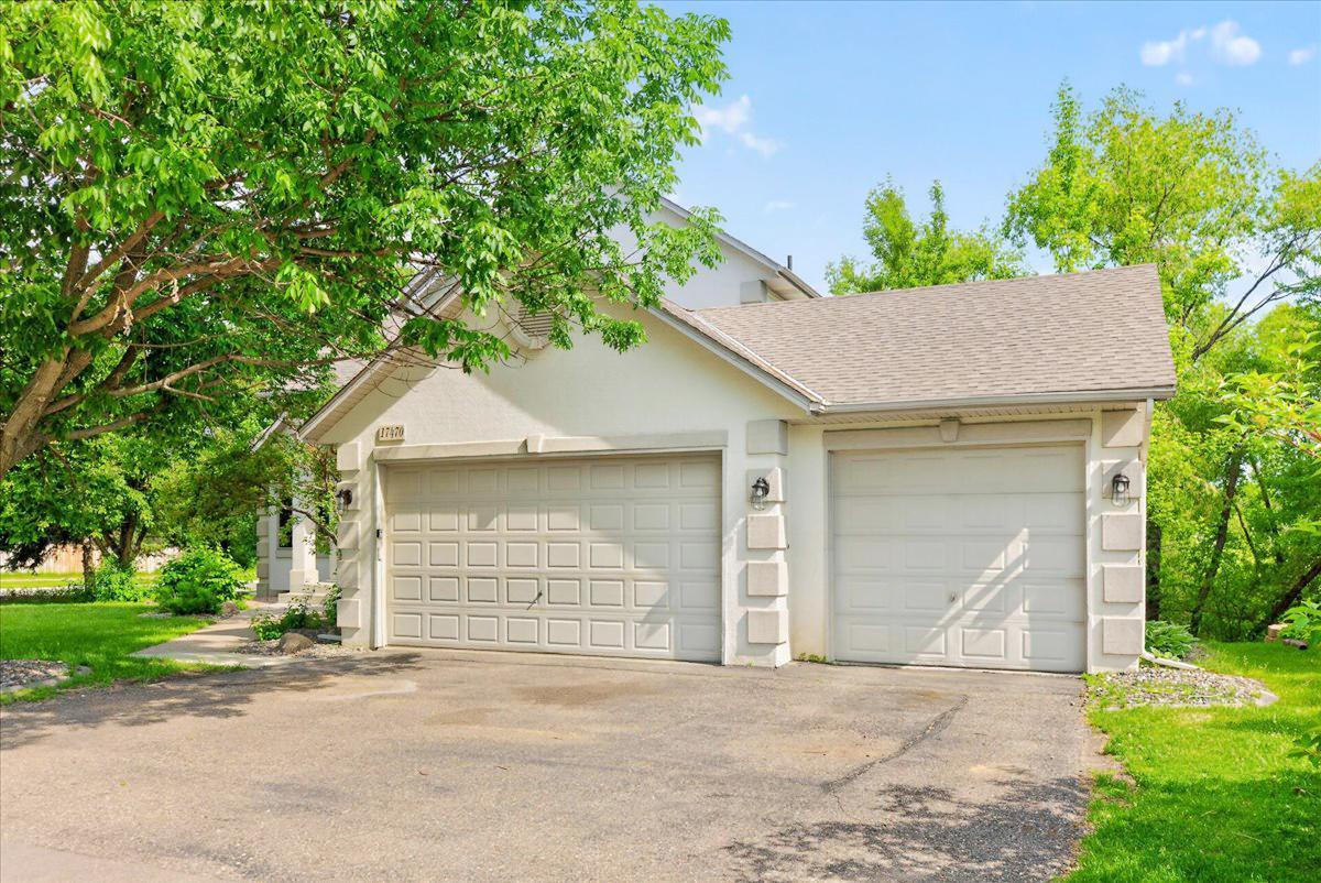 View of Residential at 17470 91st Place, Maple Grove MN 55311, Maple Grove (31 of 32) - Mike Wilen | Minnesota Team Real Estate