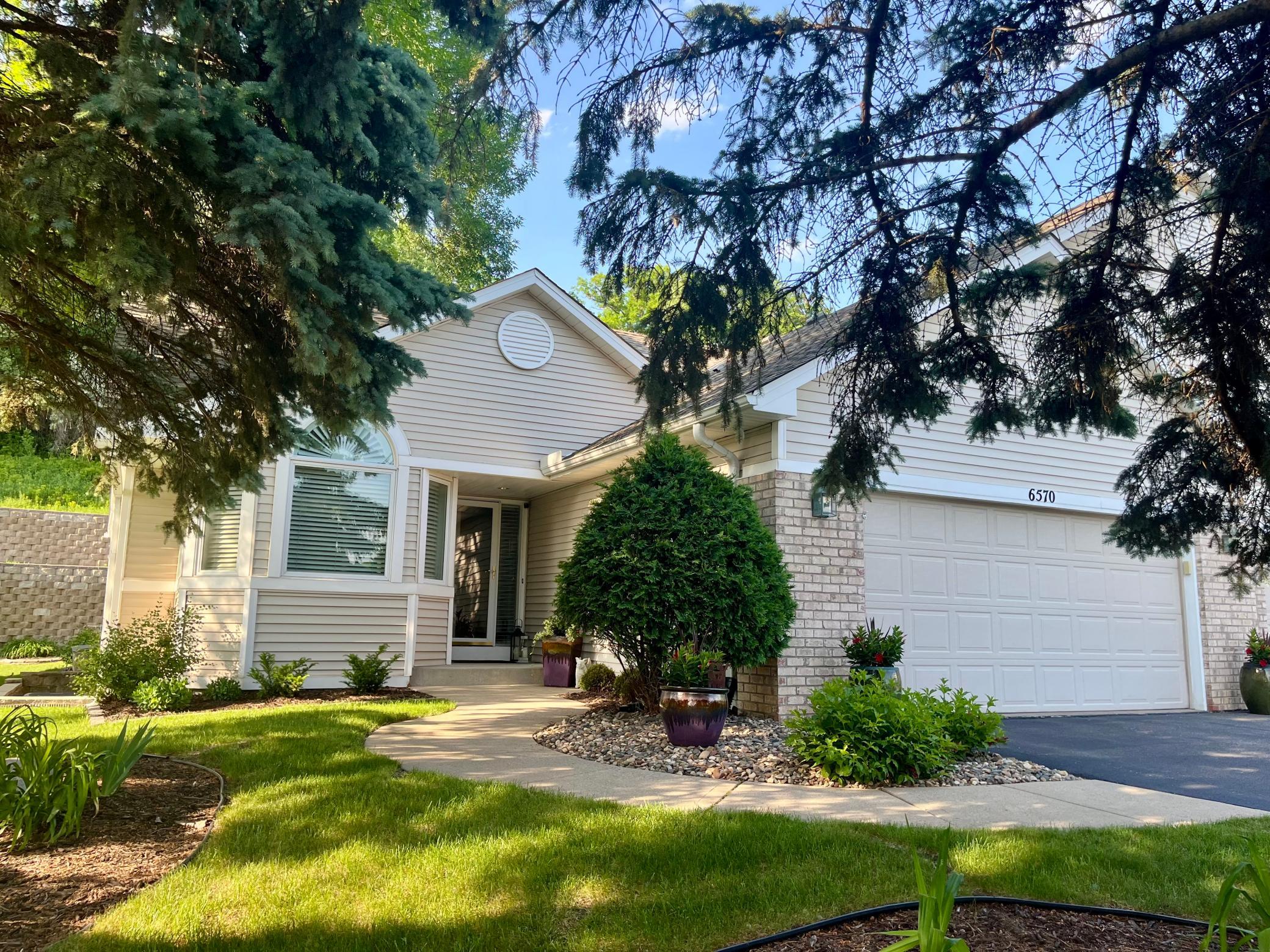 View of Residential at 6570 Vernon Hills Road, Edina MN 55436, Edina - Mike Wilen | Minnesota Team Real Estate