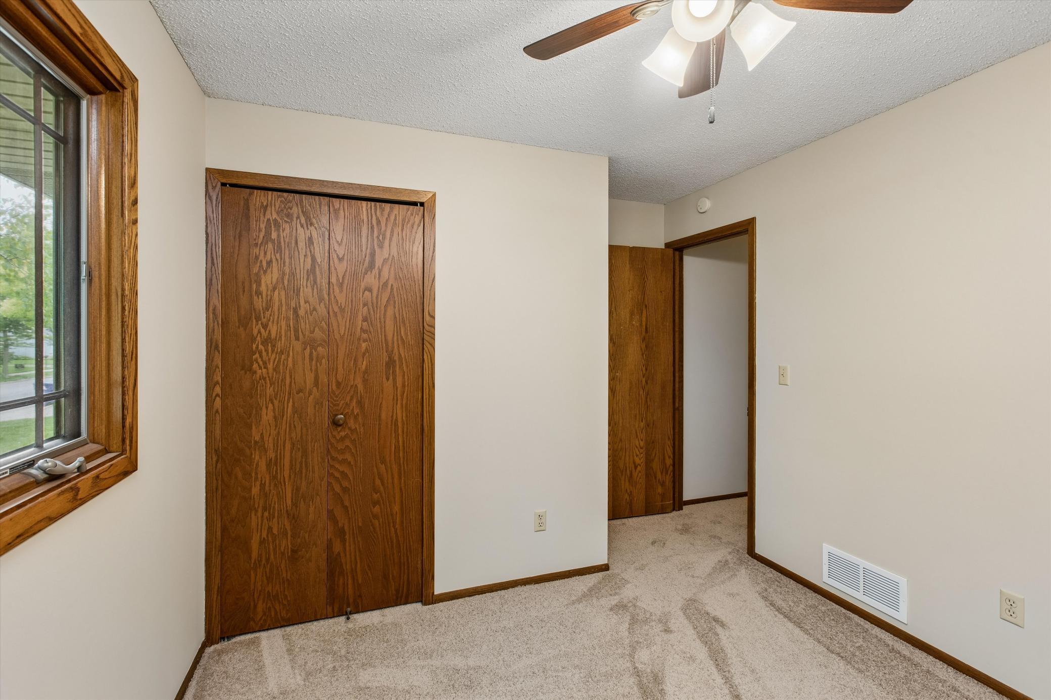 View of Residential at 1493 Arundel Street, Saint Paul MN 55117, Saint Paul (14 of 33) - Mike Wilen | Minnesota Team Real Estate