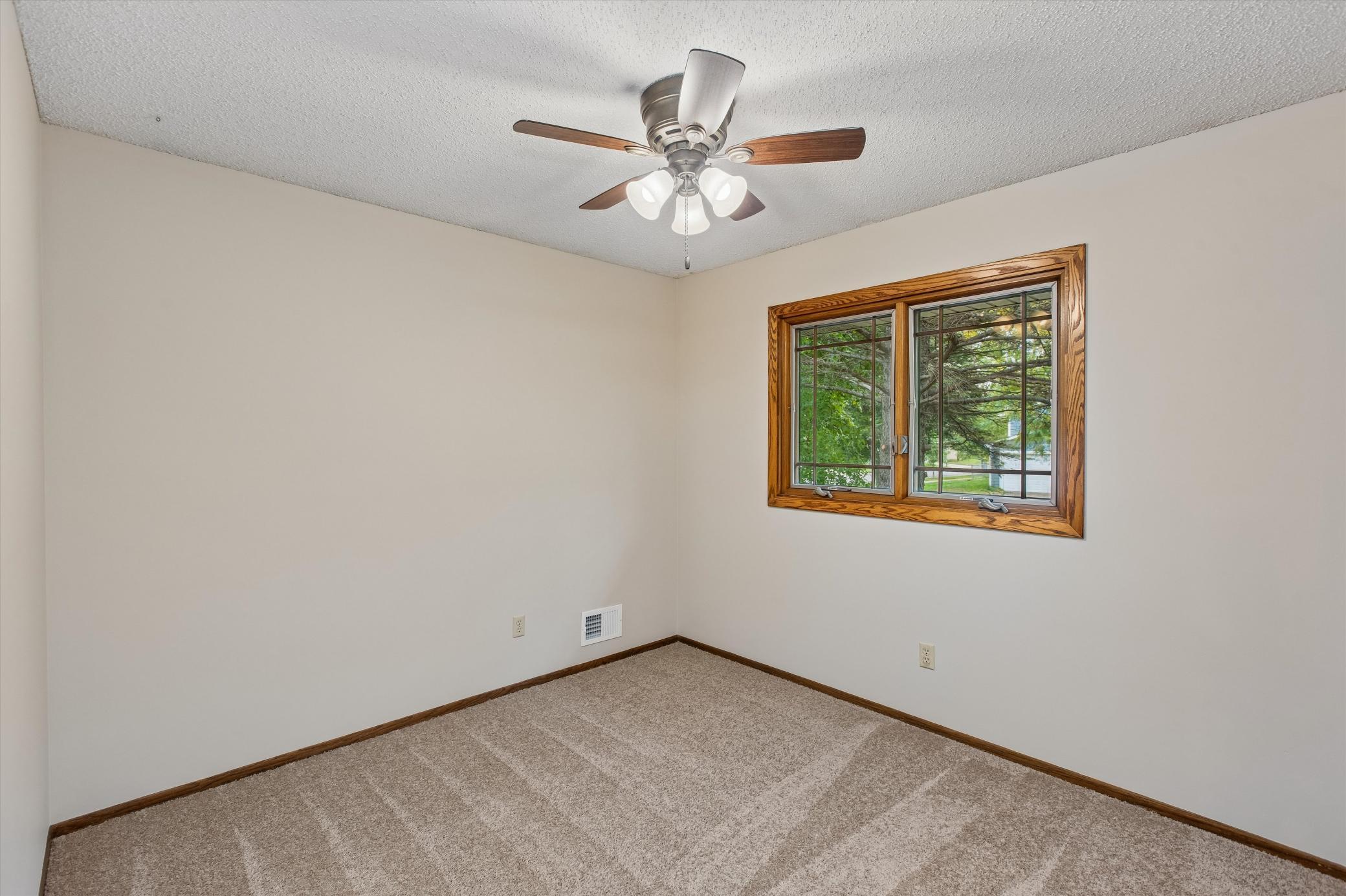 View of Residential at 1493 Arundel Street, Saint Paul MN 55117, Saint Paul (13 of 33) - Mike Wilen | Minnesota Team Real Estate