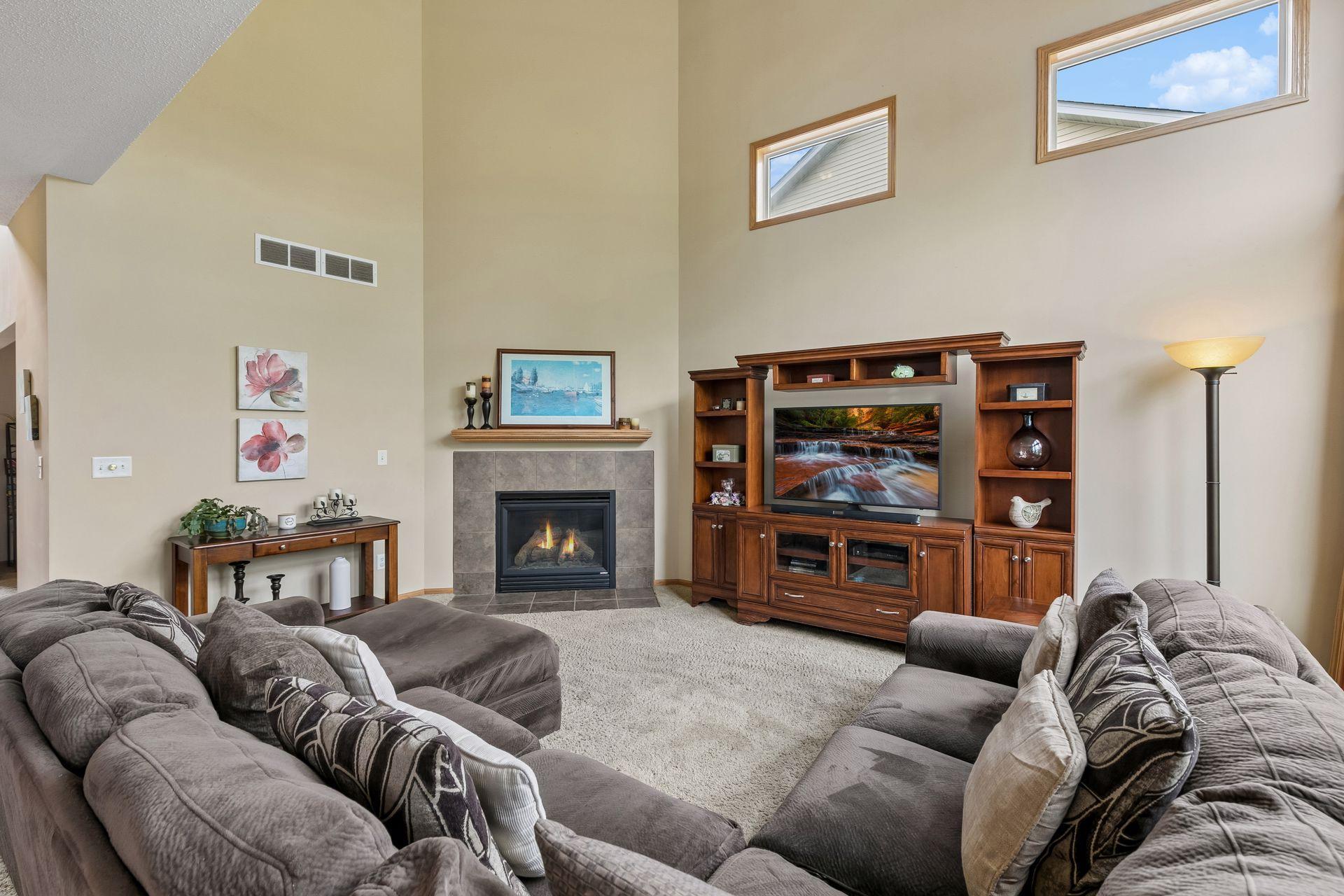View of Residential at 18618 Dunbury Avenue, Farmington MN 55024, Farmington (13 of 46) - Mike Wilen | Minnesota Team Real Estate
