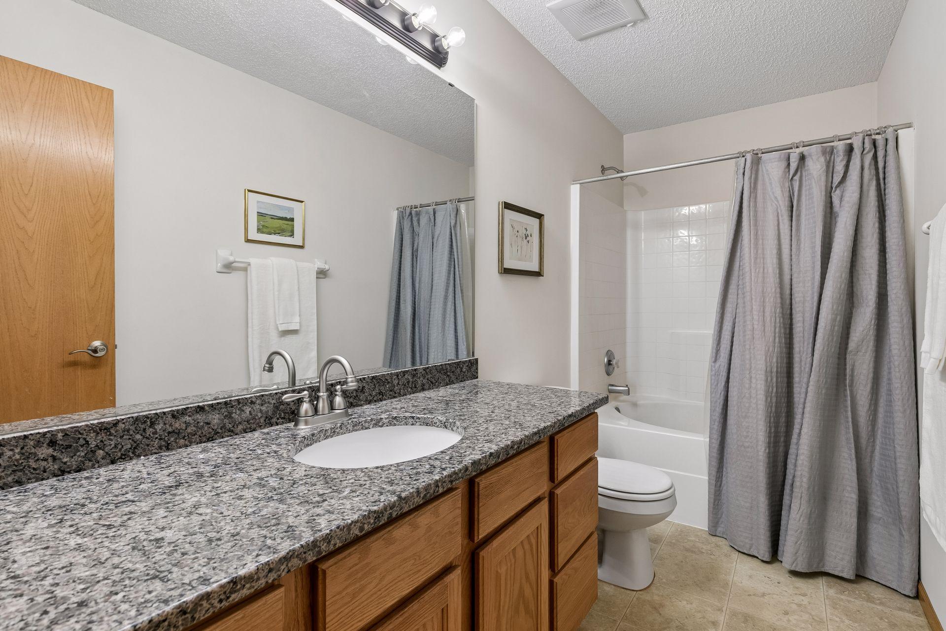 View of Residential at 18618 Dunbury Avenue, Farmington MN 55024, Farmington (32 of 46) - Mike Wilen | Minnesota Team Real Estate
