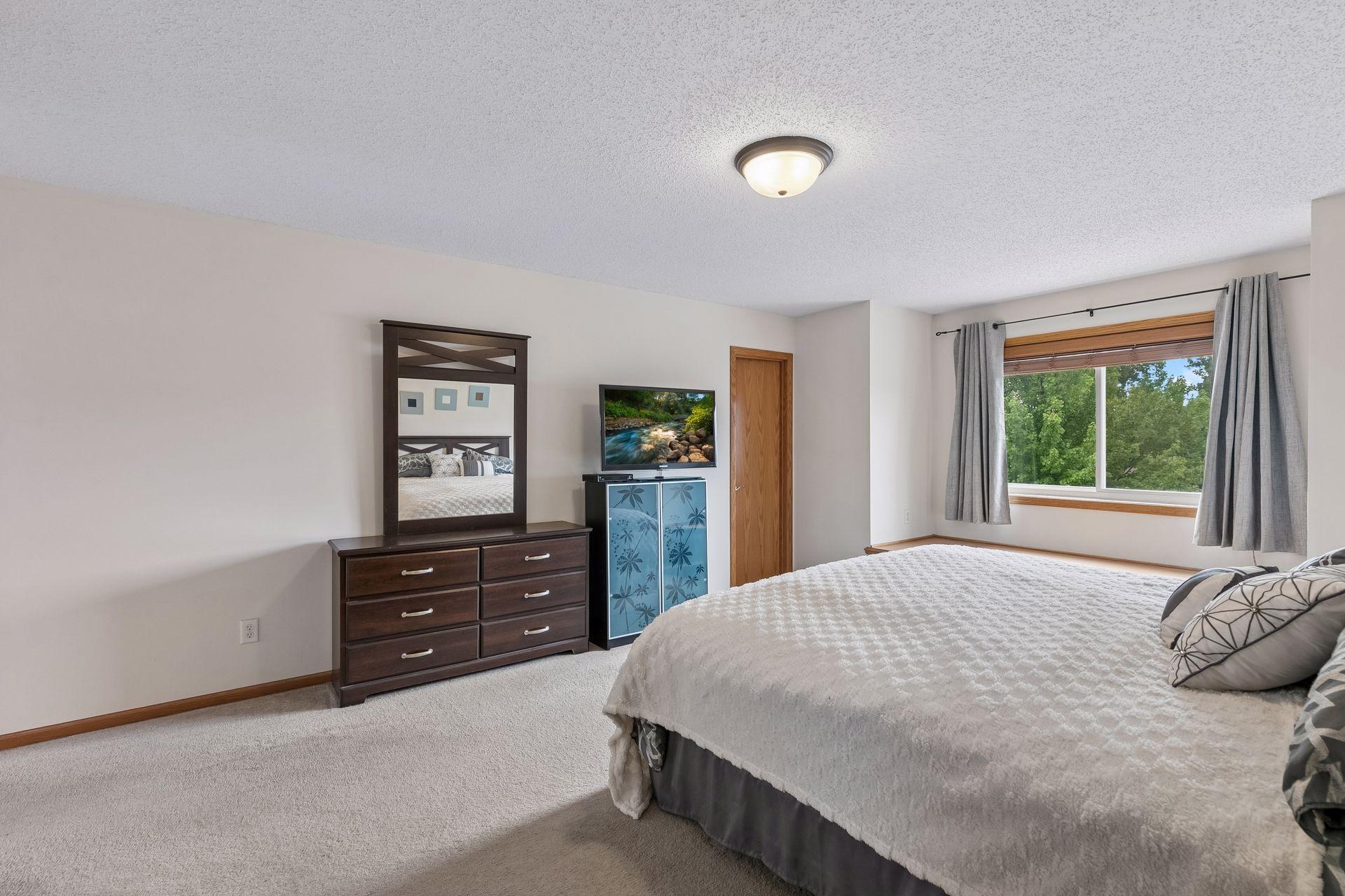 View of Residential at 18618 Dunbury Avenue, Farmington MN 55024, Farmington (33 of 46) - Mike Wilen | Minnesota Team Real Estate
