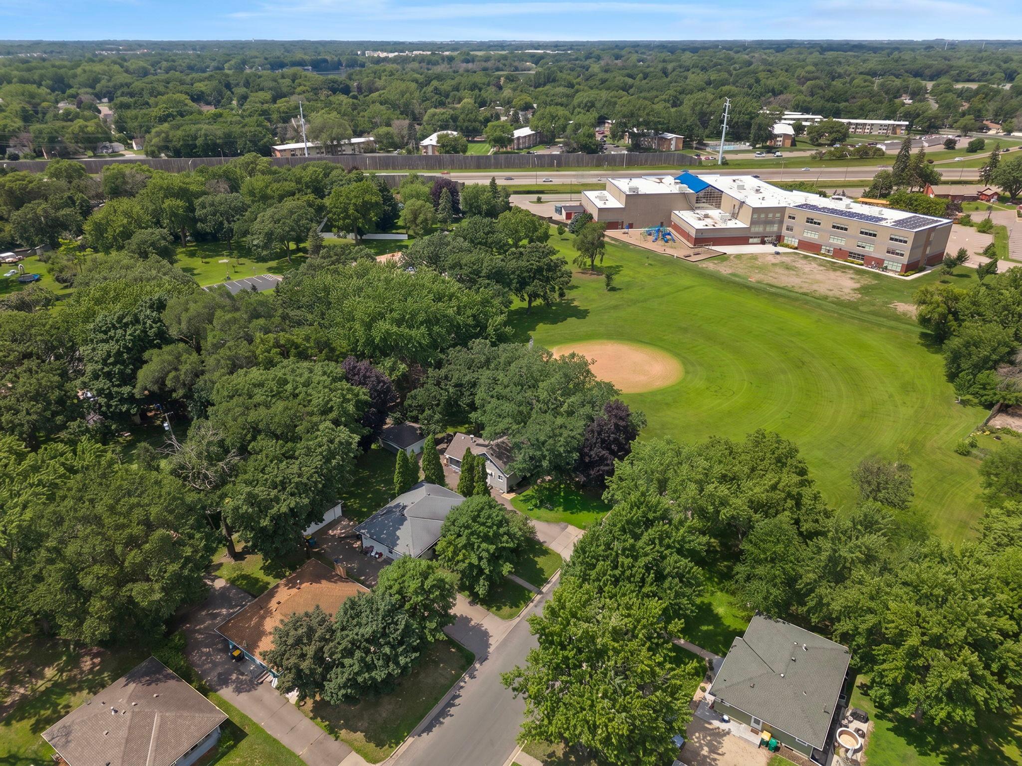 View of Residential at 5025 Zenith Avenue, Brooklyn Center MN 55429, Brooklyn Center (46 of 52) - Mike Wilen | Minnesota Team Real Estate