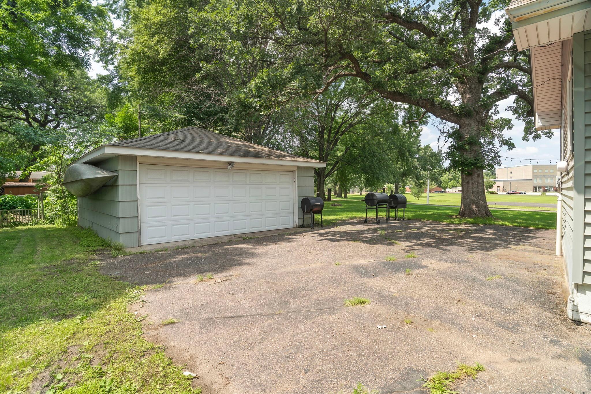 View of Residential at 5025 Zenith Avenue, Brooklyn Center MN 55429, Brooklyn Center (38 of 52) - Mike Wilen | Minnesota Team Real Estate