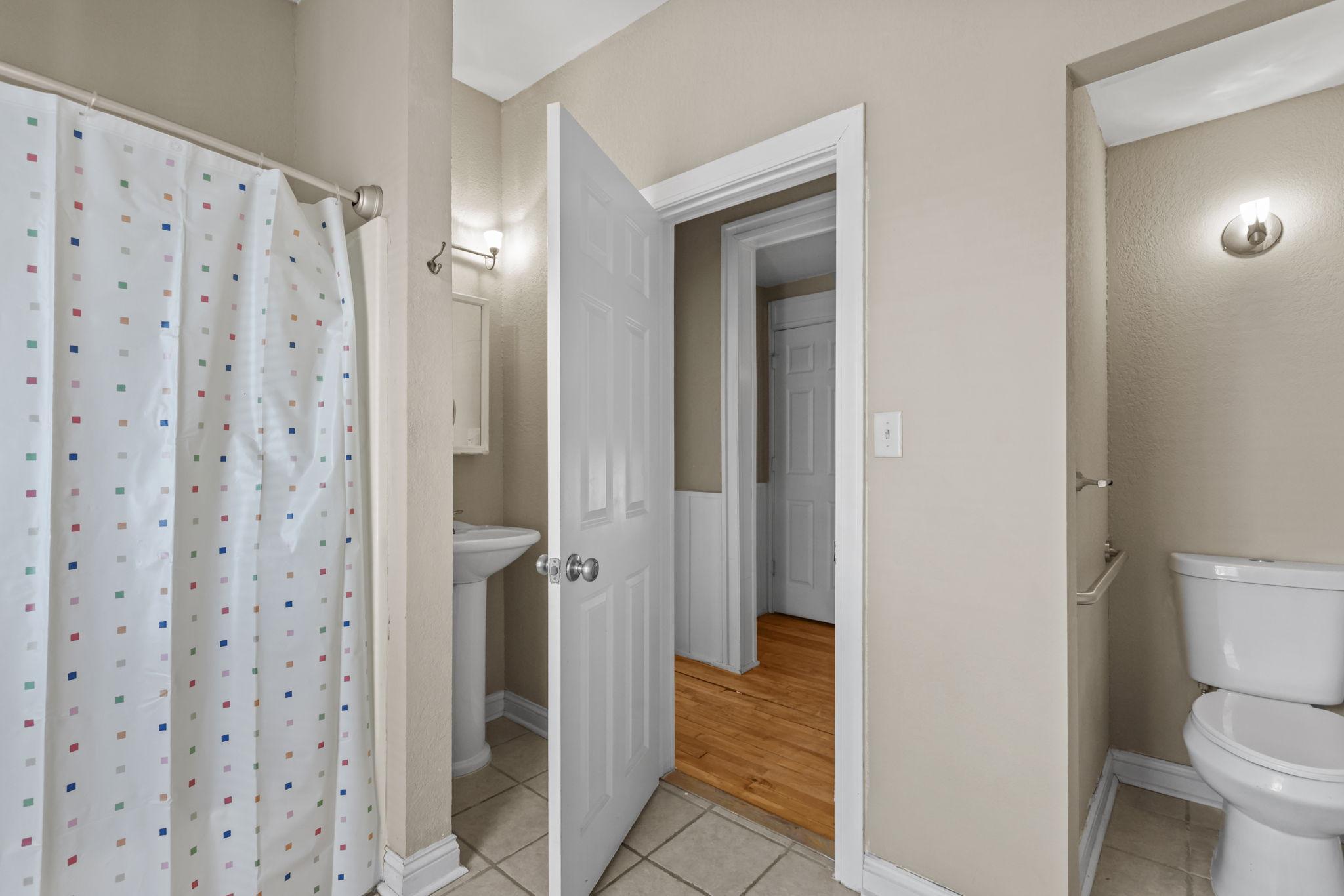 View of Residential at 3021 Park Avenue, Minneapolis MN 55407, Minneapolis (37 of 51) - Mike Wilen | Minnesota Team Real Estate