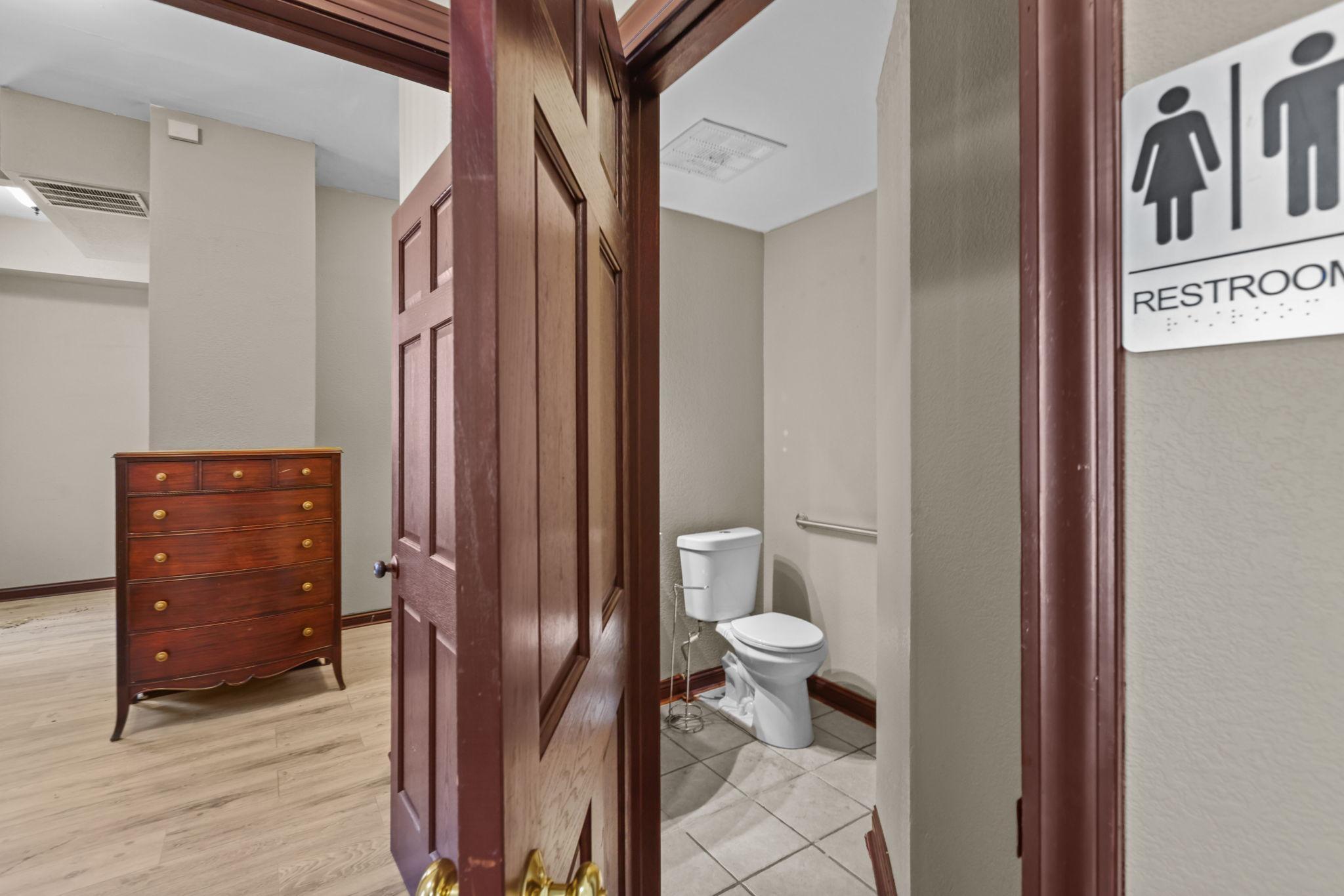 View of Residential at 3021 Park Avenue, Minneapolis MN 55407, Minneapolis (21 of 51) - Mike Wilen | Minnesota Team Real Estate