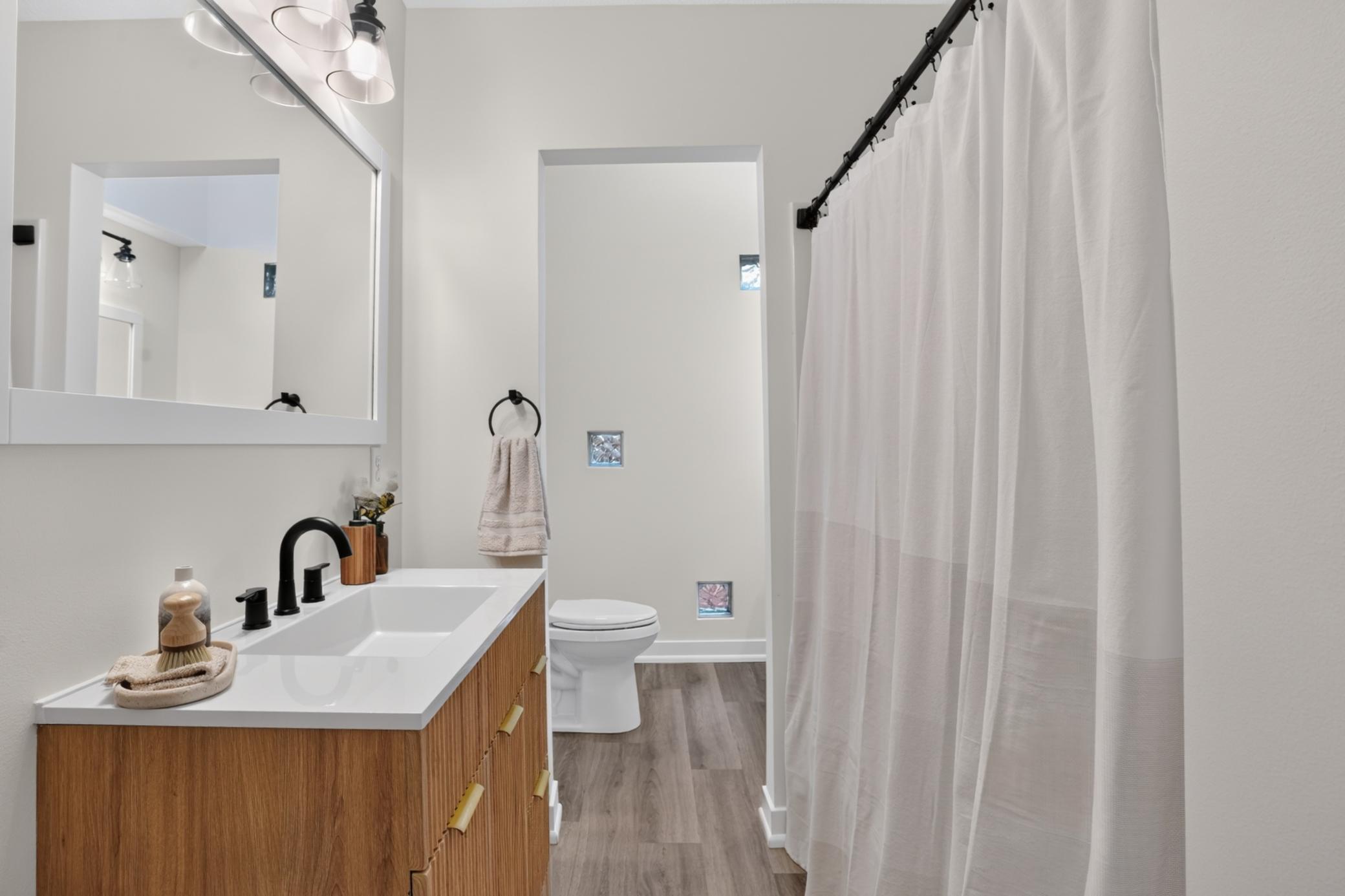 View of Residential Income at 3504 Lyndale Avenue, Minneapolis MN 55408, Minneapolis (22 of 34) - Mike Wilen | Minnesota Team Real Estate