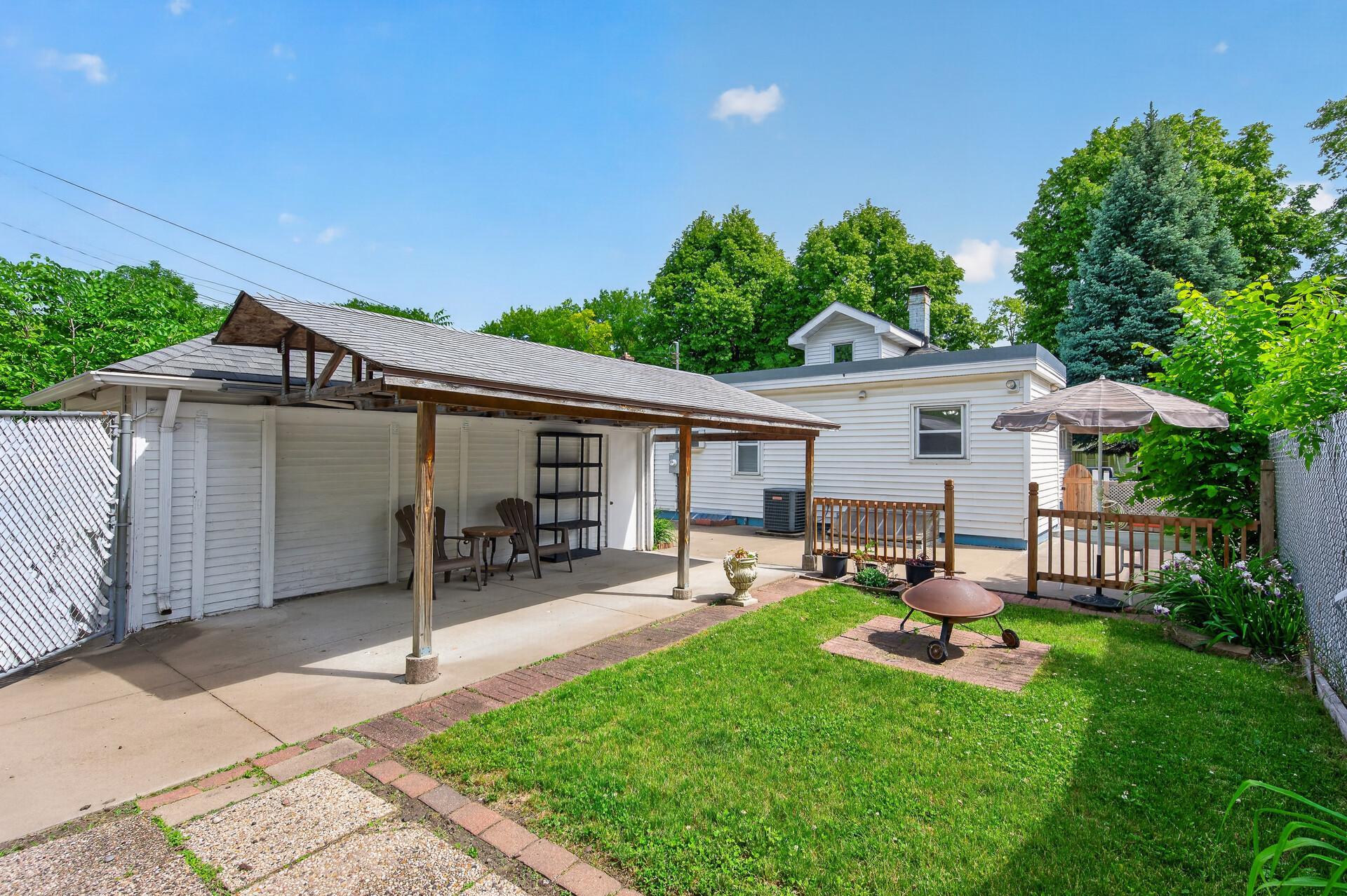 View of Residential at 799 Fuller Avenue, Saint Paul MN 55104, Saint Paul (28 of 30) - Mike Wilen | Minnesota Team Real Estate