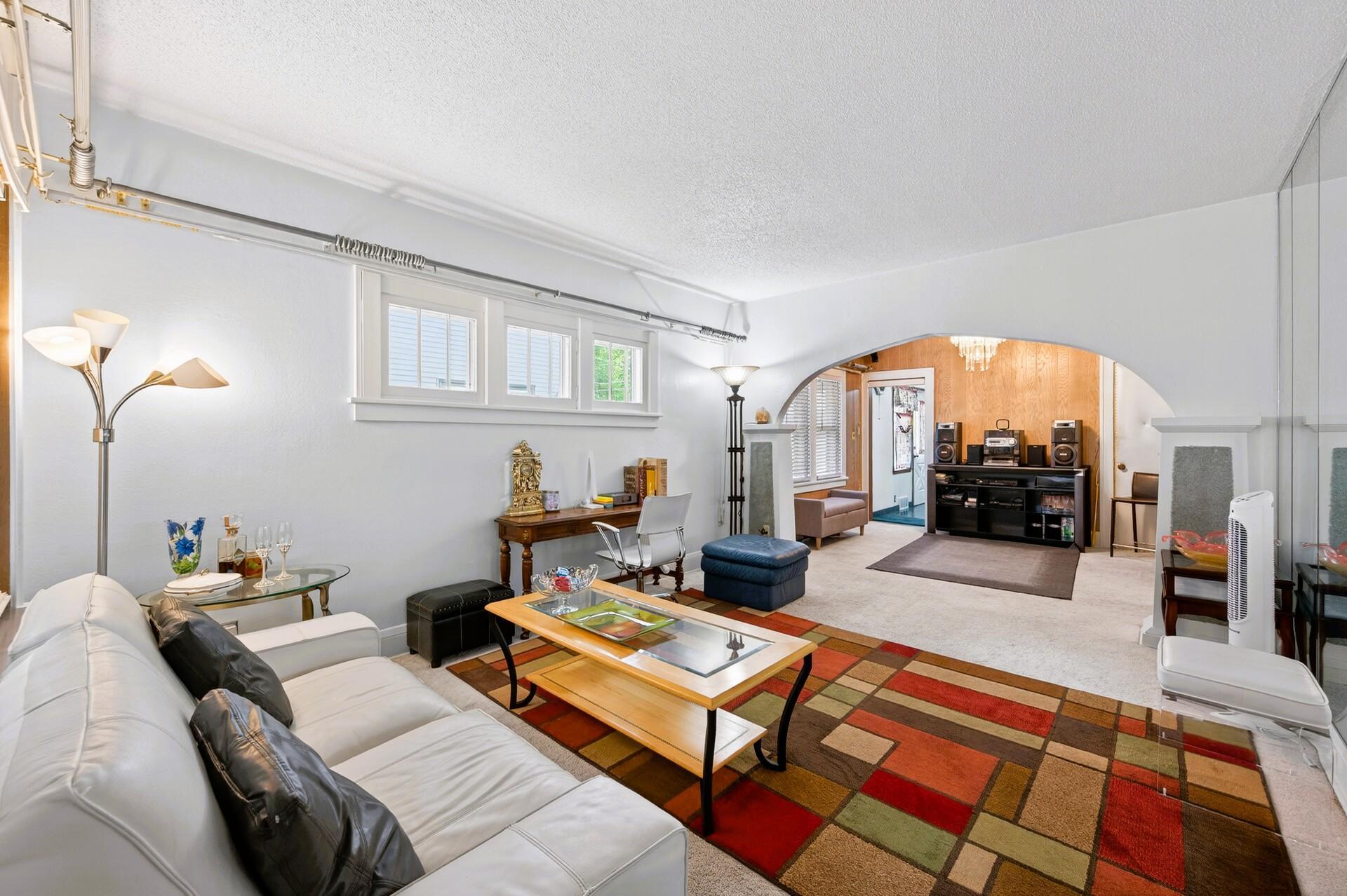 View of Residential at 799 Fuller Avenue, Saint Paul MN 55104, Saint Paul (5 of 30) - Mike Wilen | Minnesota Team Real Estate