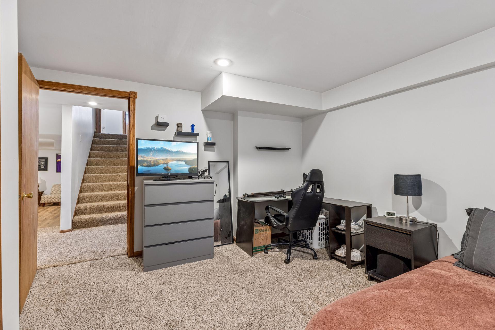 View of Residential at 3012 Walter Street, Maplewood MN 55109, Maplewood (42 of 63) - Mike Wilen | Minnesota Team Real Estate