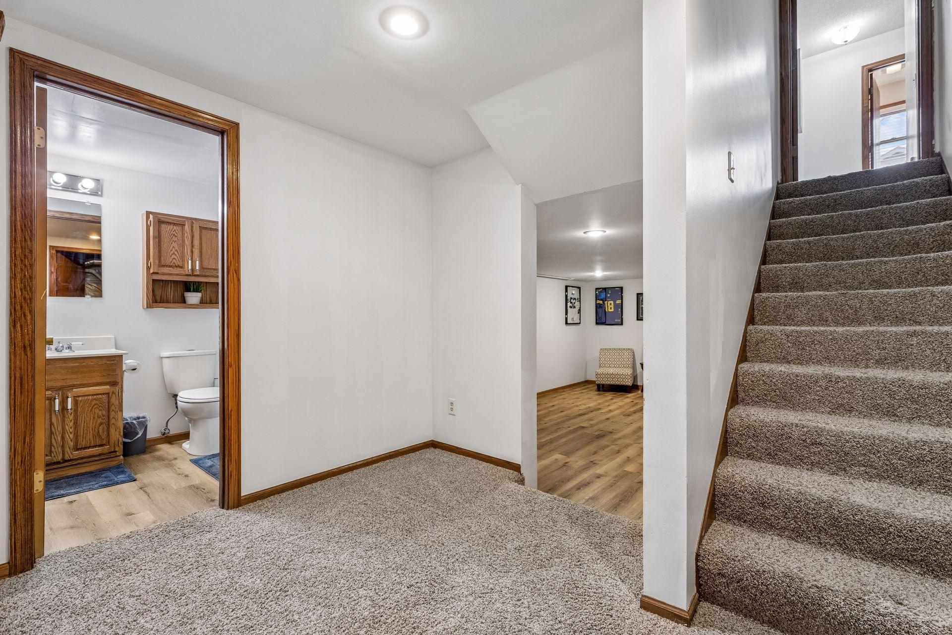 View of Residential at 3012 Walter Street, Maplewood MN 55109, Maplewood (33 of 63) - Mike Wilen | Minnesota Team Real Estate