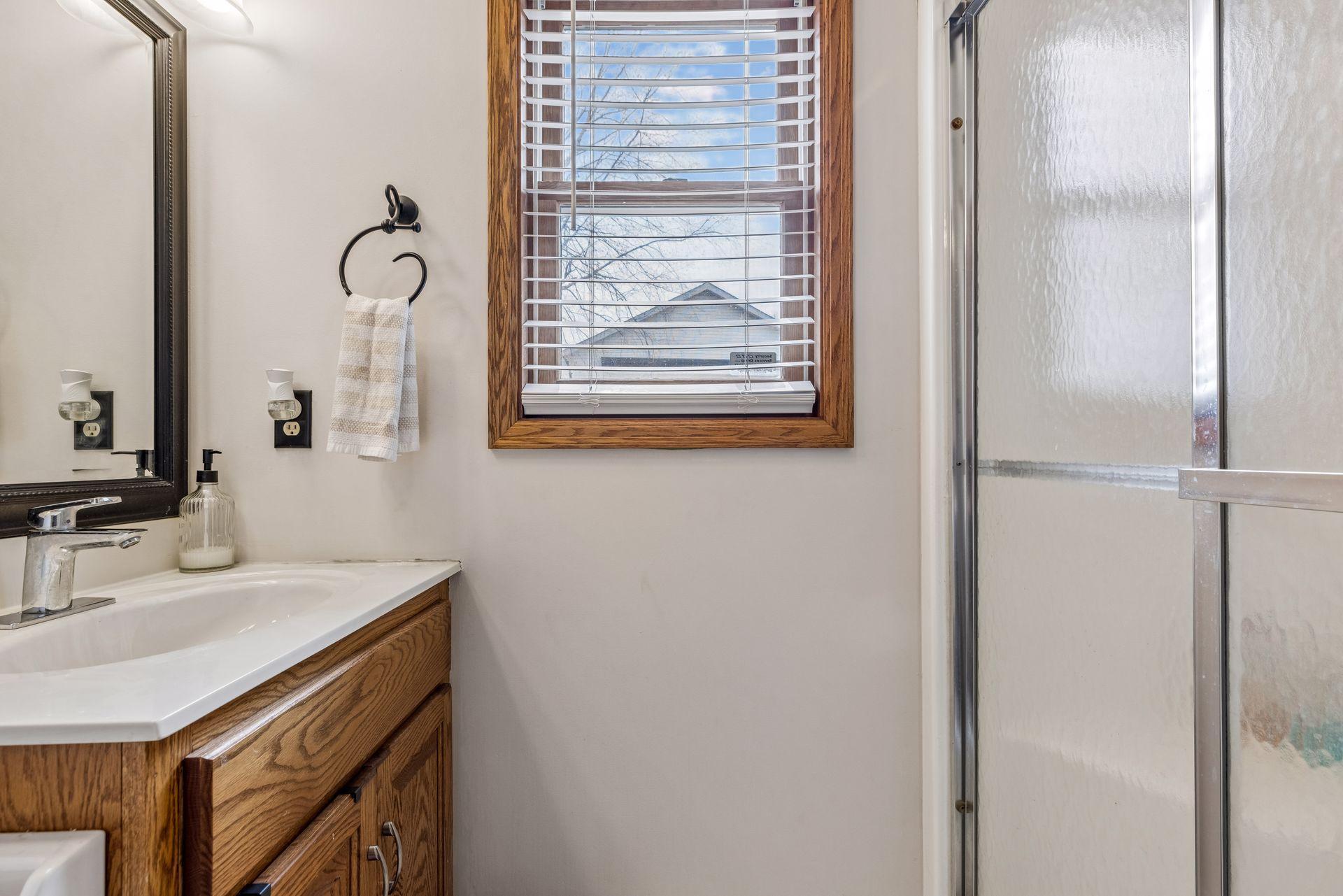 View of Residential at 3012 Walter Street, Maplewood MN 55109, Maplewood (29 of 63) - Mike Wilen | Minnesota Team Real Estate
