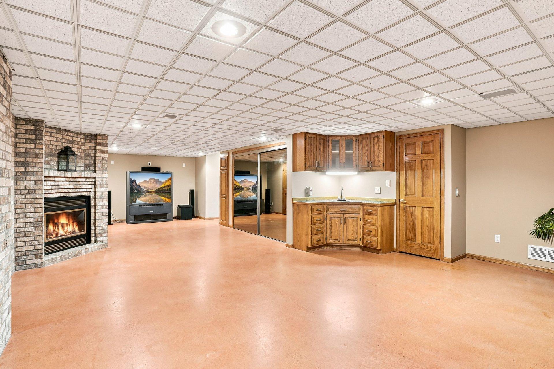 View of Residential at 18430 Jasper Ct, Lakeville MN 55044, Lakeville (49 of 70) - Mike Wilen | Minnesota Team Real Estate