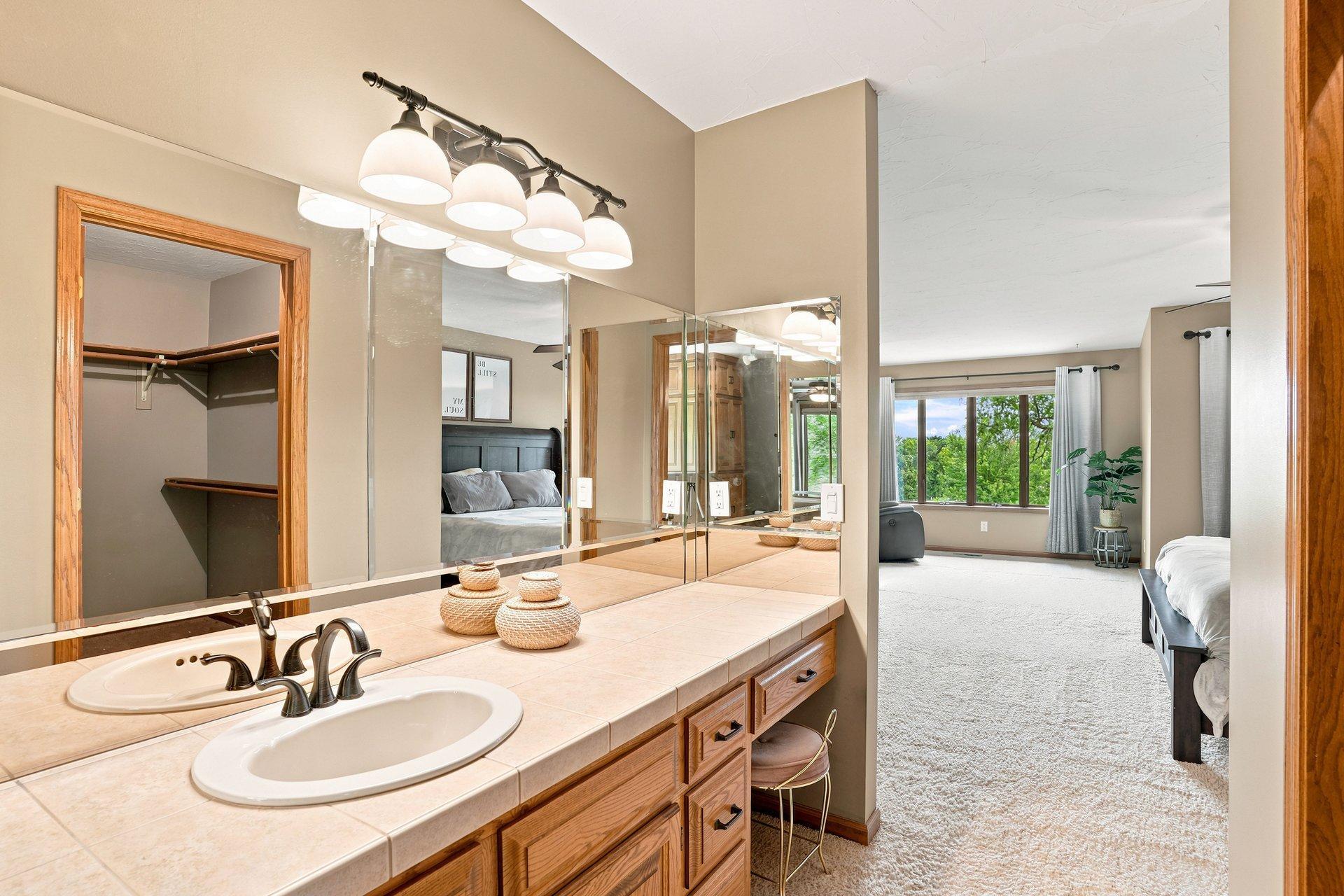 View of Residential at 18430 Jasper Ct, Lakeville MN 55044, Lakeville (34 of 70) - Mike Wilen | Minnesota Team Real Estate