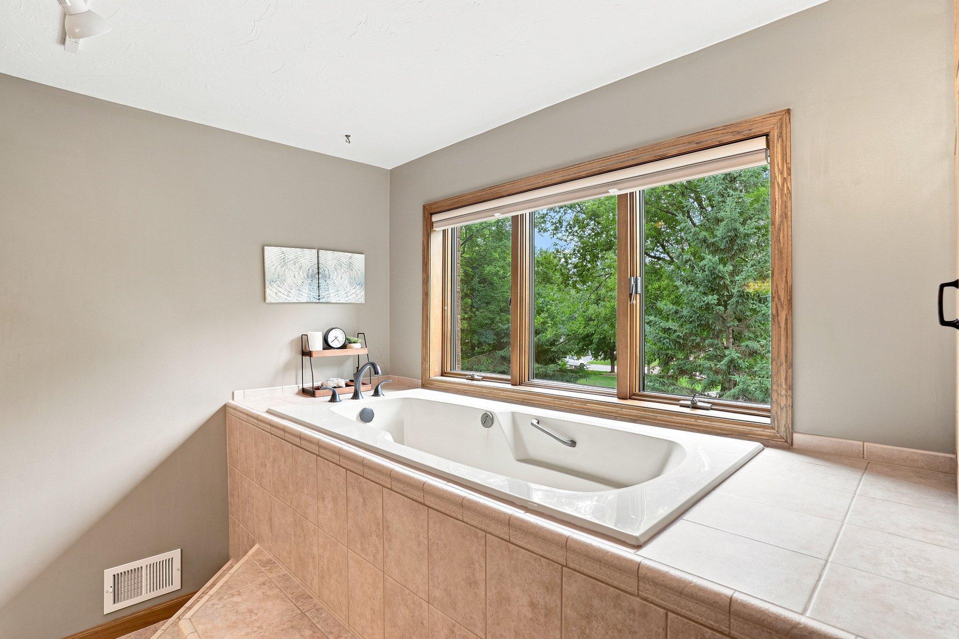 View of Residential at 18430 Jasper Ct, Lakeville MN 55044, Lakeville (38 of 70) - Mike Wilen | Minnesota Team Real Estate