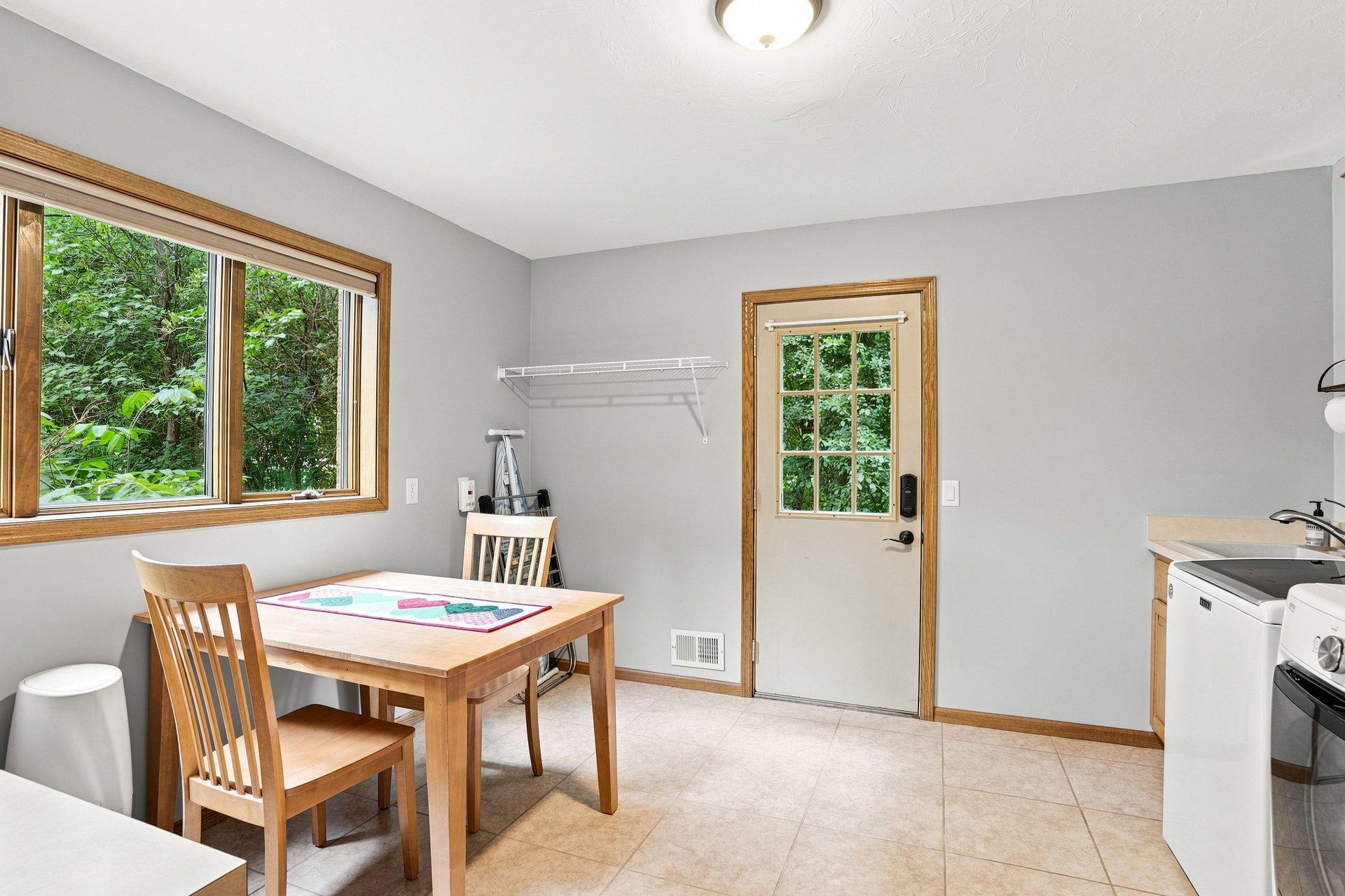 View of Residential at 18430 Jasper Ct, Lakeville MN 55044, Lakeville (26 of 70) - Mike Wilen | Minnesota Team Real Estate