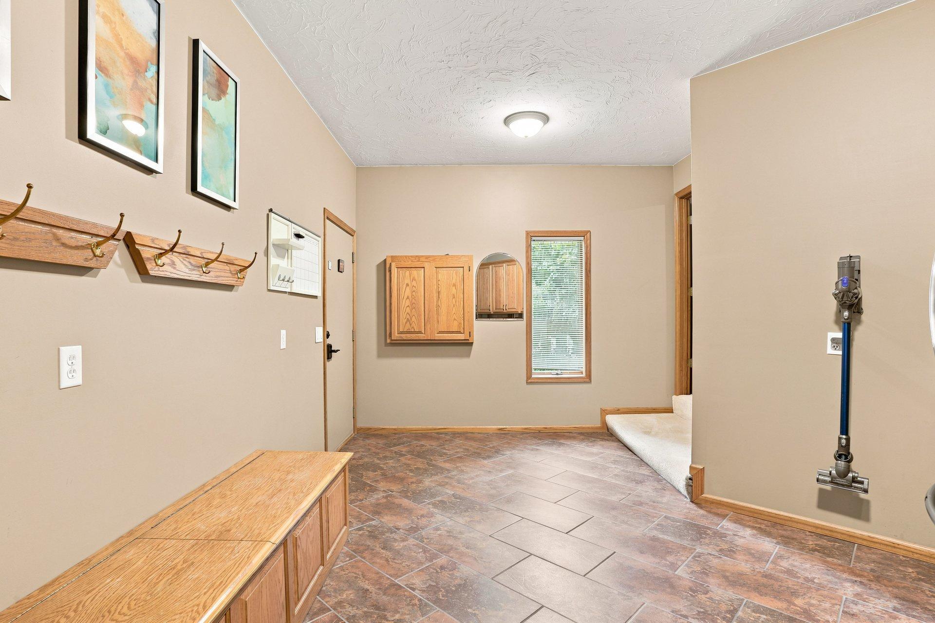 View of Residential at 18430 Jasper Ct, Lakeville MN 55044, Lakeville (22 of 70) - Mike Wilen | Minnesota Team Real Estate