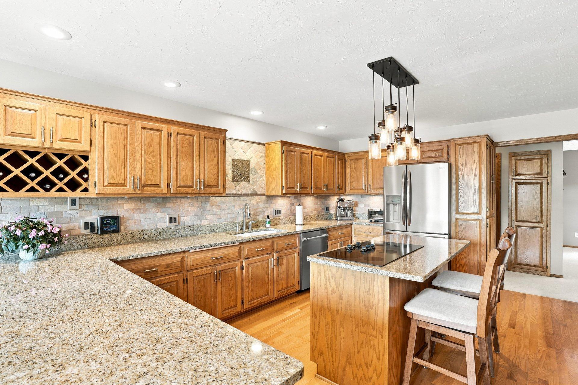 View of Residential at 18430 Jasper Ct, Lakeville MN 55044, Lakeville (5 of 70) - Mike Wilen | Minnesota Team Real Estate