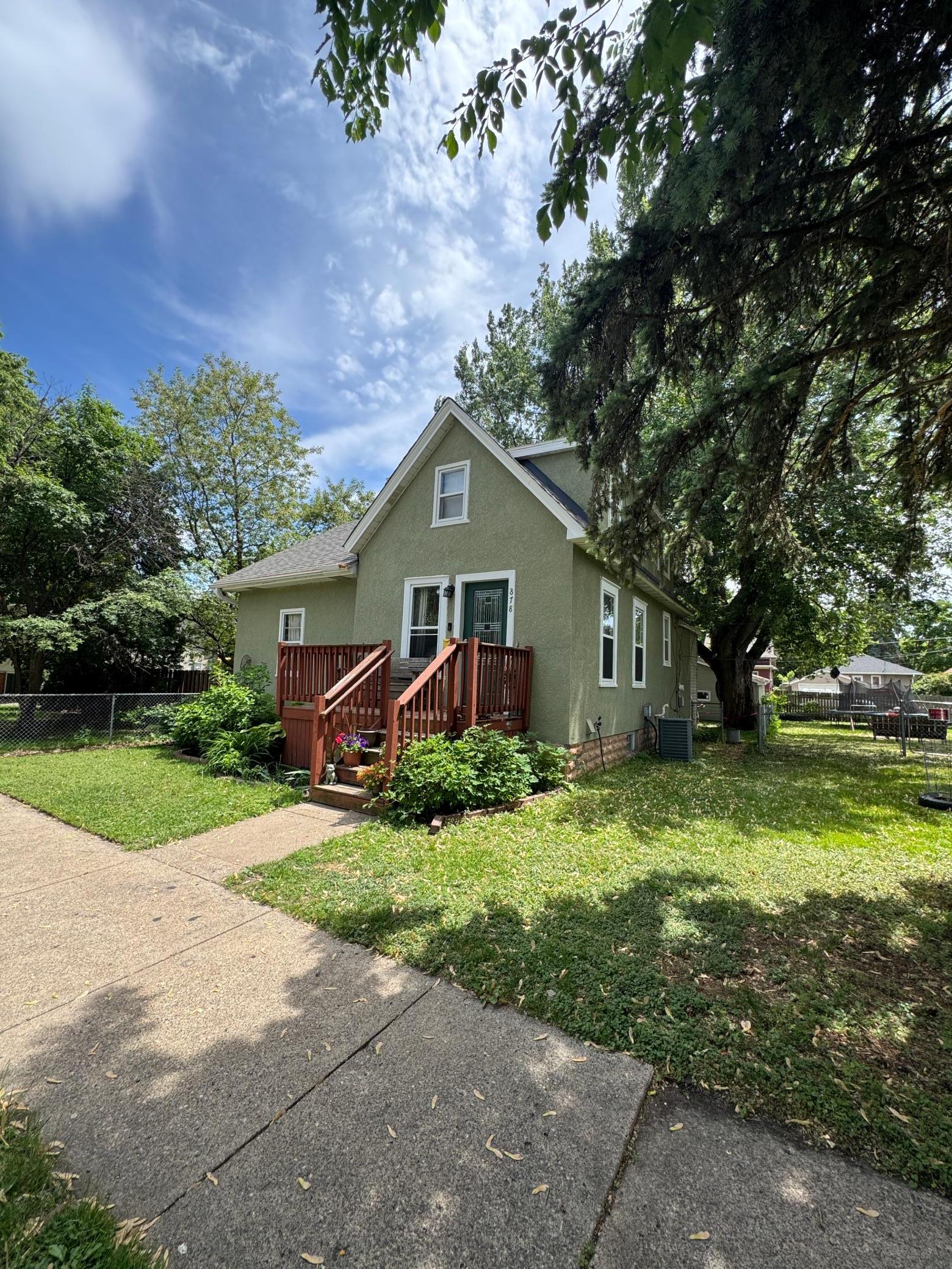 View of Residential at 878 Monroe Court, Saint Paul MN 55102, Saint Paul (3 of 23) - Mike Wilen | Minnesota Team Real Estate