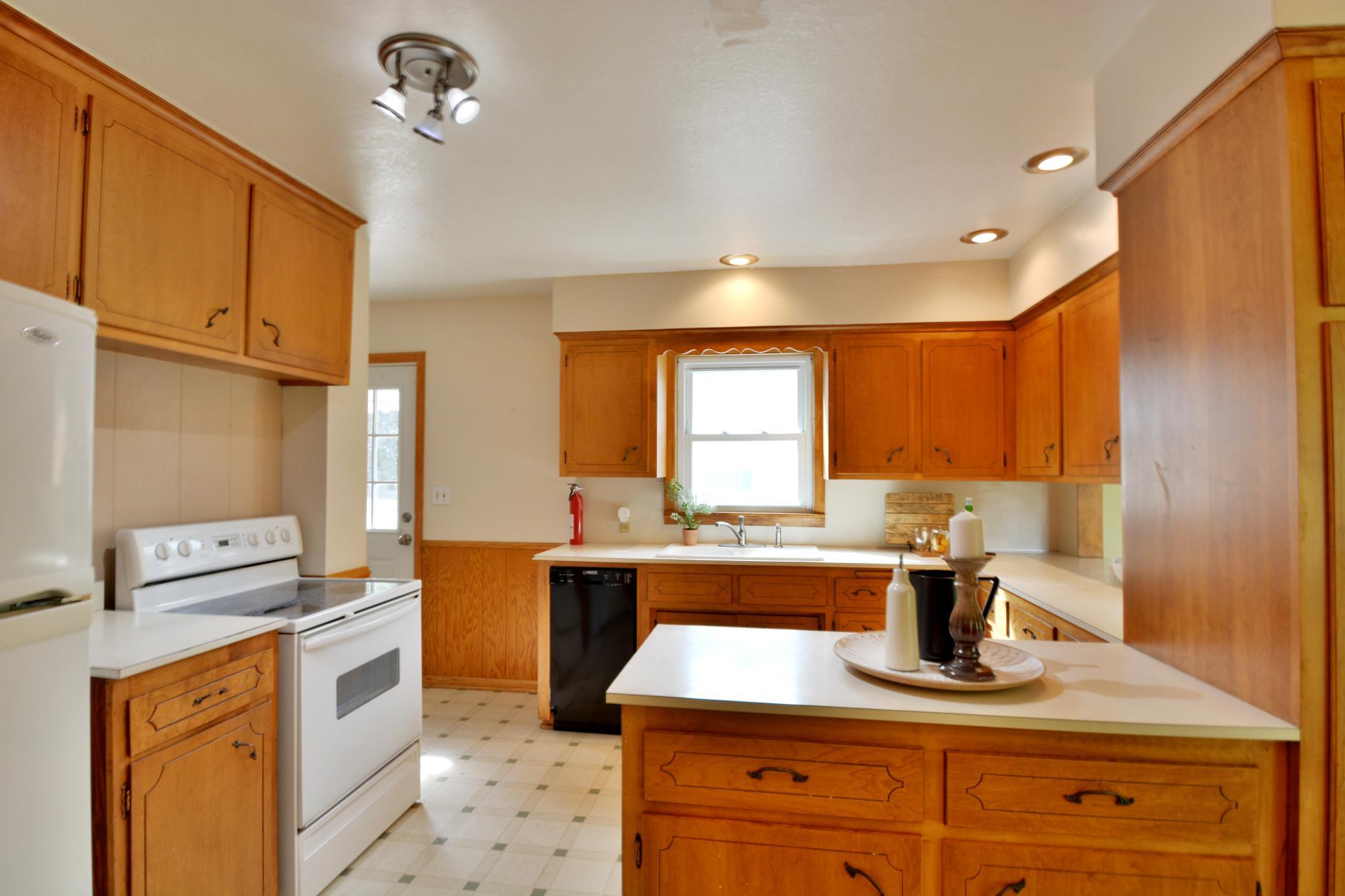 View of Residential at 4522 Chatham Road, Columbia Heights MN 55421, Columbia Heights (13 of 43) - Mike Wilen | Minnesota Team Real Estate