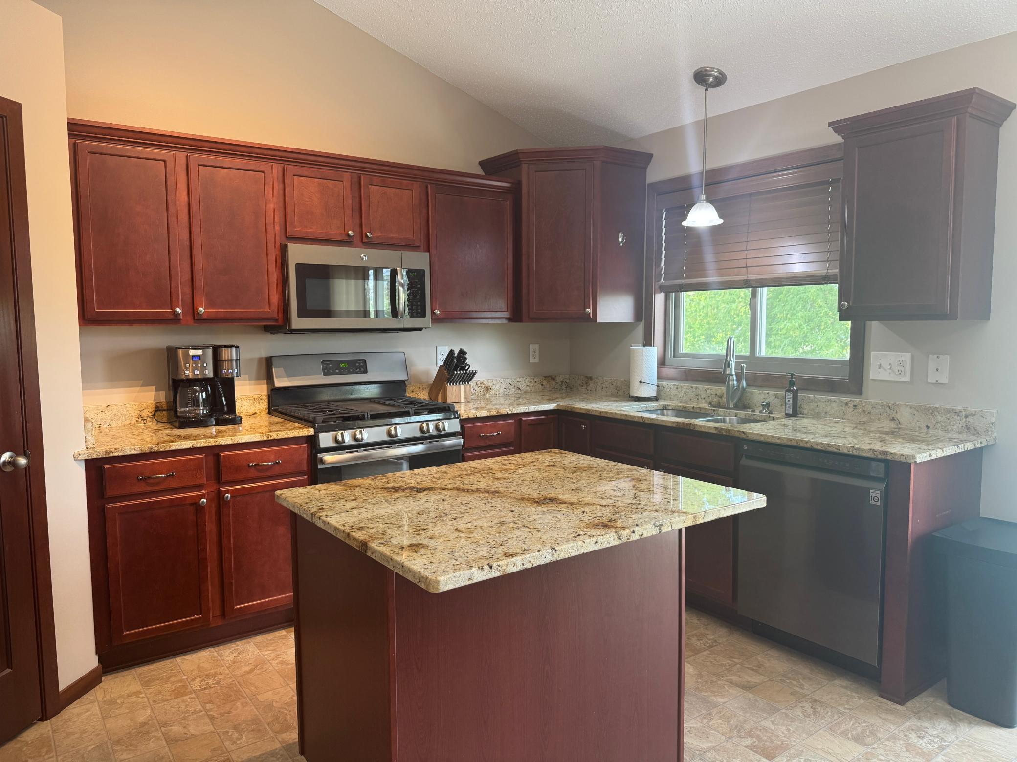 View of Residential at 7442 Large Avenue, Albertville MN 55301, Albertville (17 of 63) - Mike Wilen | Minnesota Team Real Estate