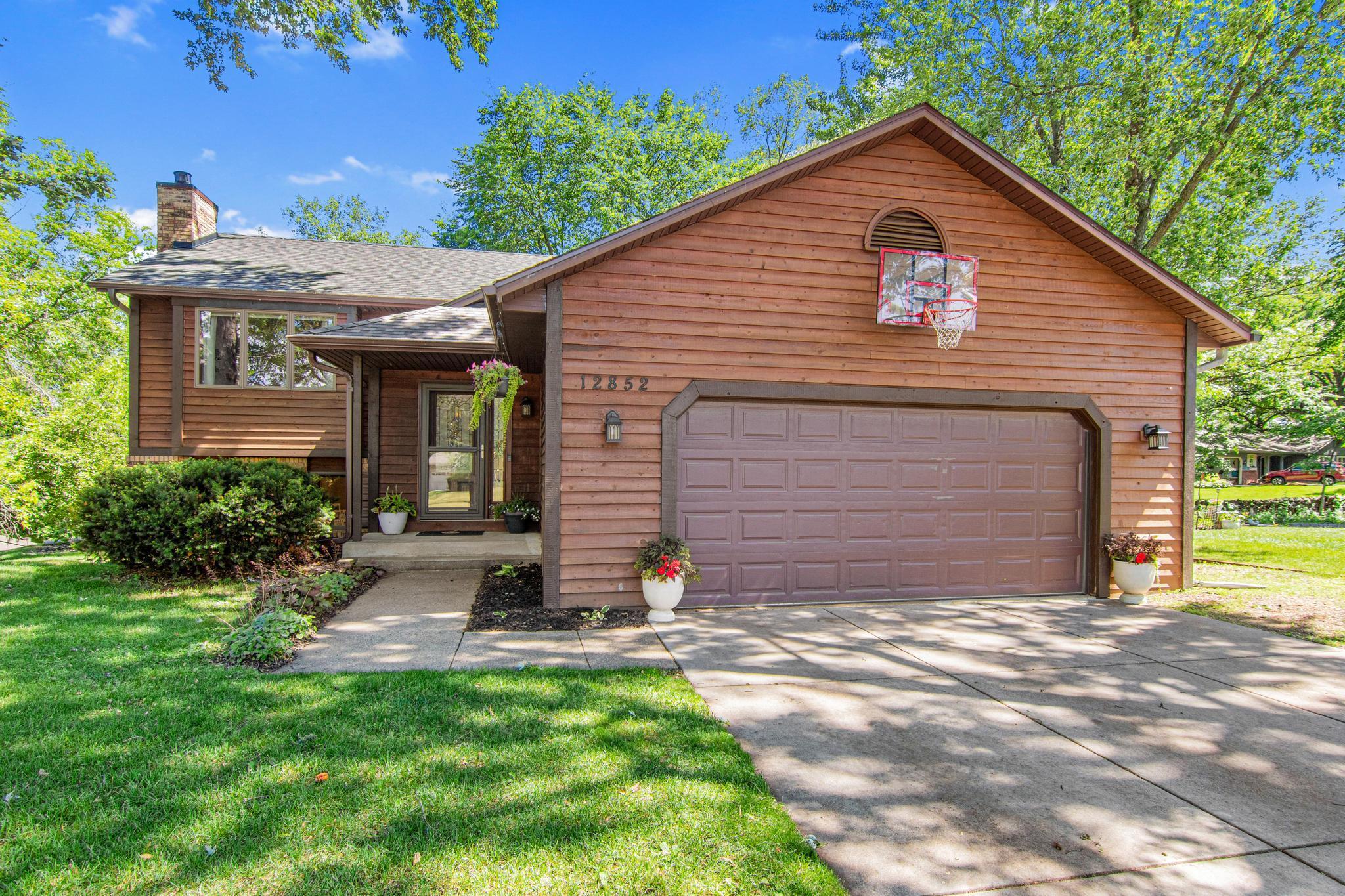View of Residential at 12852 Essex Way, Apple Valley MN 55124, Apple Valley - Mike Wilen | Minnesota Team Real Estate