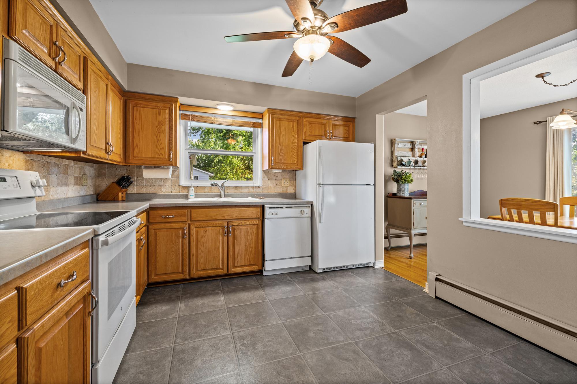 View of Residential at 5233 105th Street, Bloomington MN 55437, Bloomington (24 of 61) - Mike Wilen | Minnesota Team Real Estate