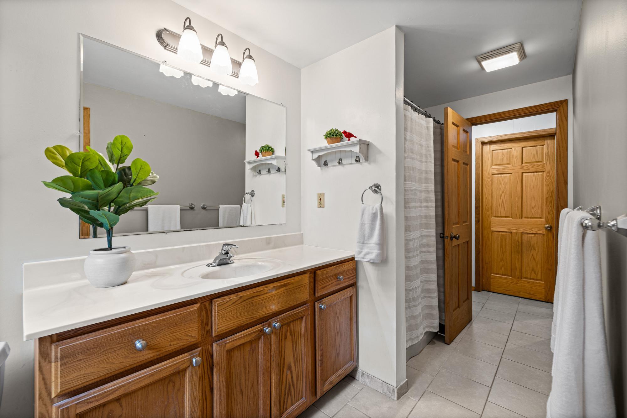 View of Residential at 5233 105th Street, Bloomington MN 55437, Bloomington (32 of 61) - Mike Wilen | Minnesota Team Real Estate