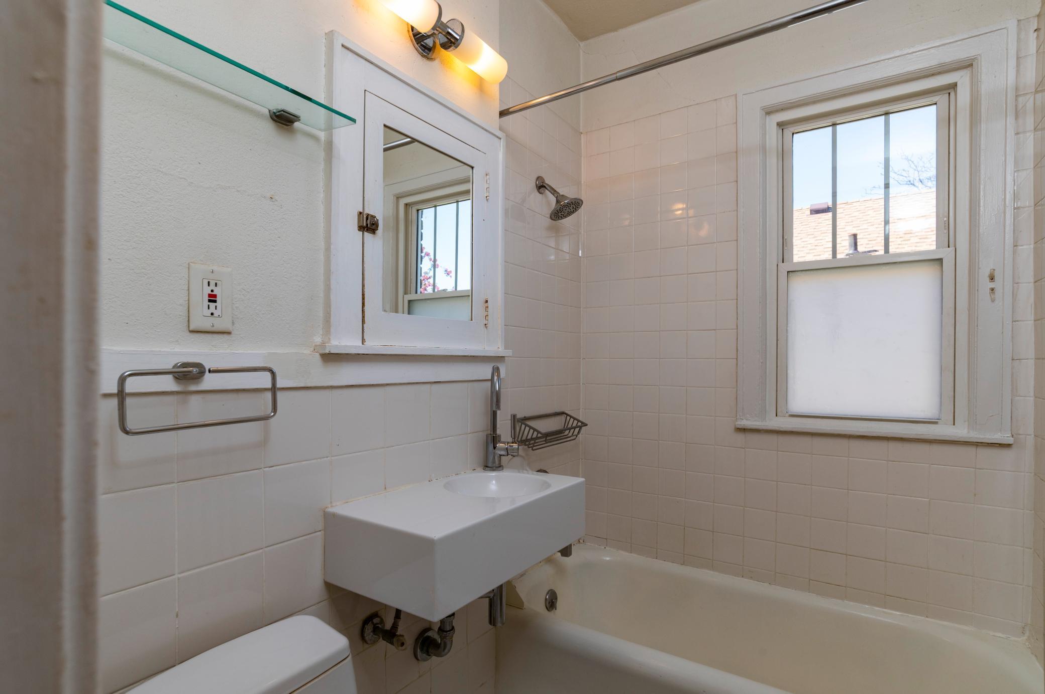 View of Residential at 4415 Chowen Avenue #201, Minneapolis MN 55410, Minneapolis (14 of 21) - Mike Wilen | Minnesota Team Real Estate