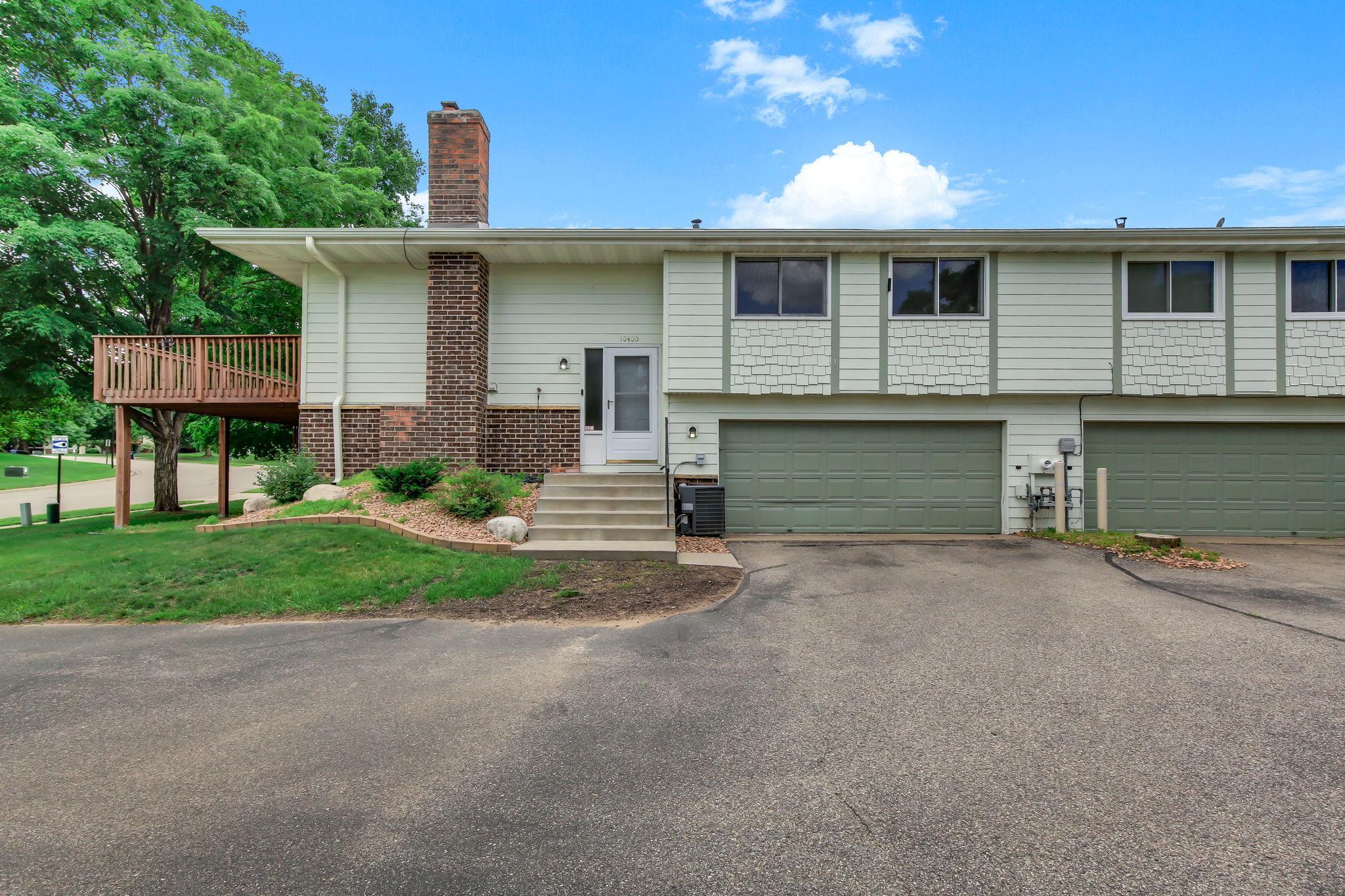 View of Residential at 10400 Decatur Avenue, Bloomington MN 55438, Bloomington (2 of 36) - Mike Wilen | Minnesota Team Real Estate