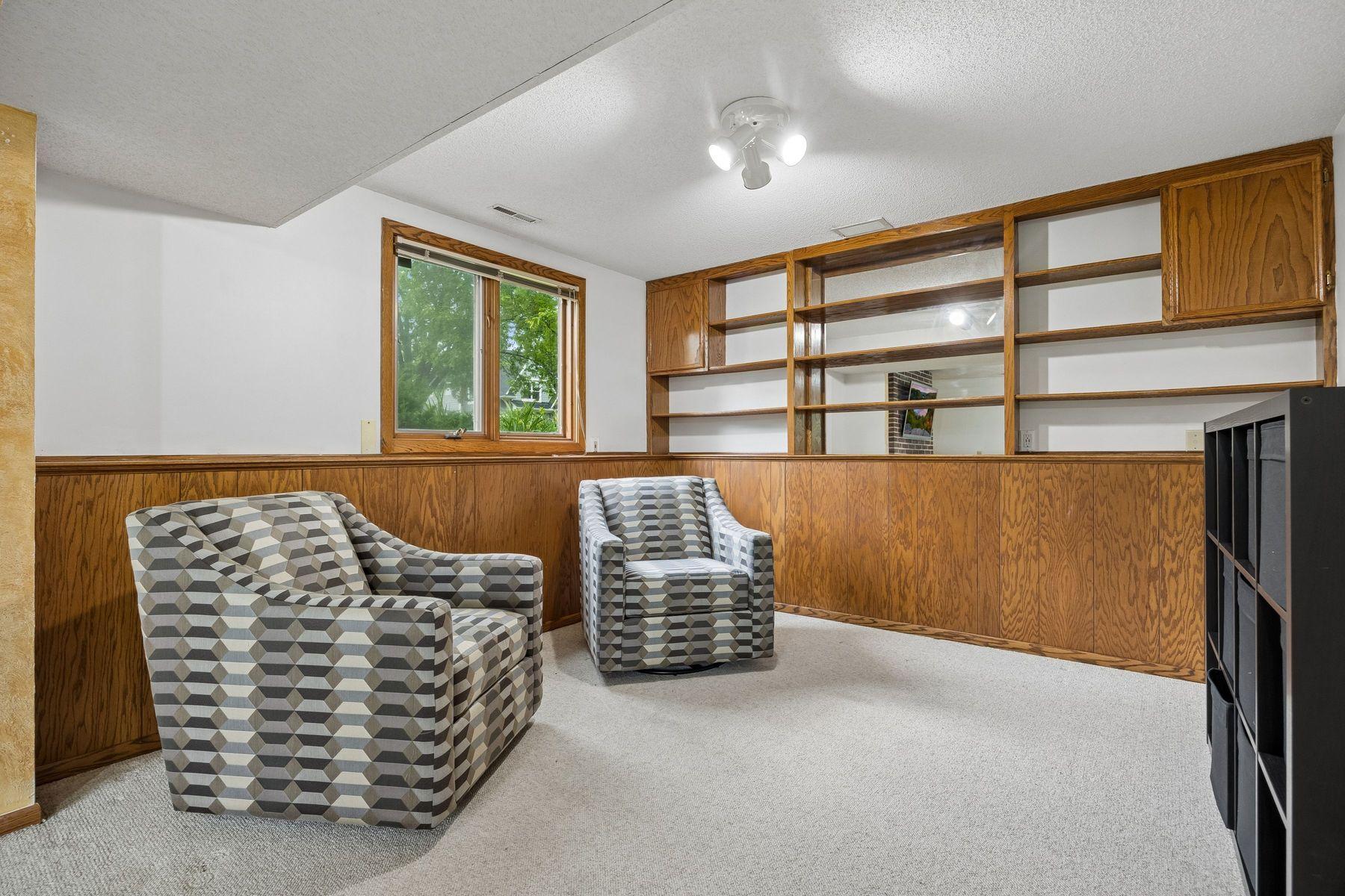 View of Residential at 5900 Saint Johns Avenue, Edina MN 55424, Edina (18 of 25) - Mike Wilen | Minnesota Team Real Estate