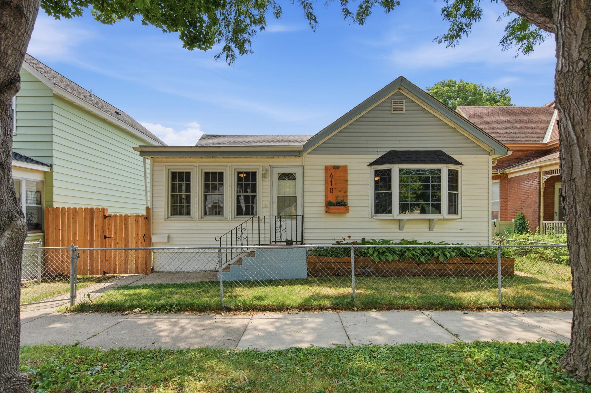 View of Residential at 410 Superior Street, Saint Paul MN 55102, Saint Paul - Mike Wilen | Minnesota Team Real Estate