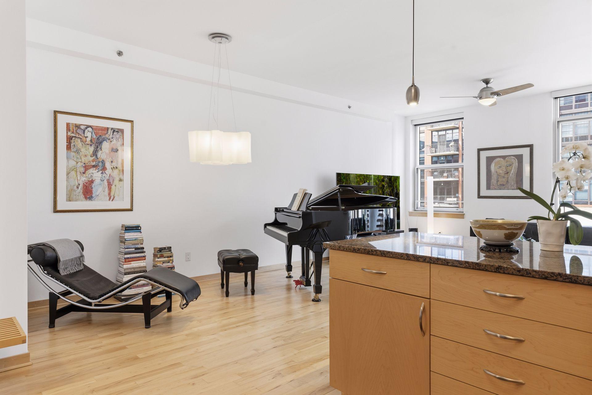 View of Residential at 215 10th Avenue #435, Minneapolis MN 55415, Minneapolis (16 of 79) - Mike Wilen | Minnesota Team Real Estate