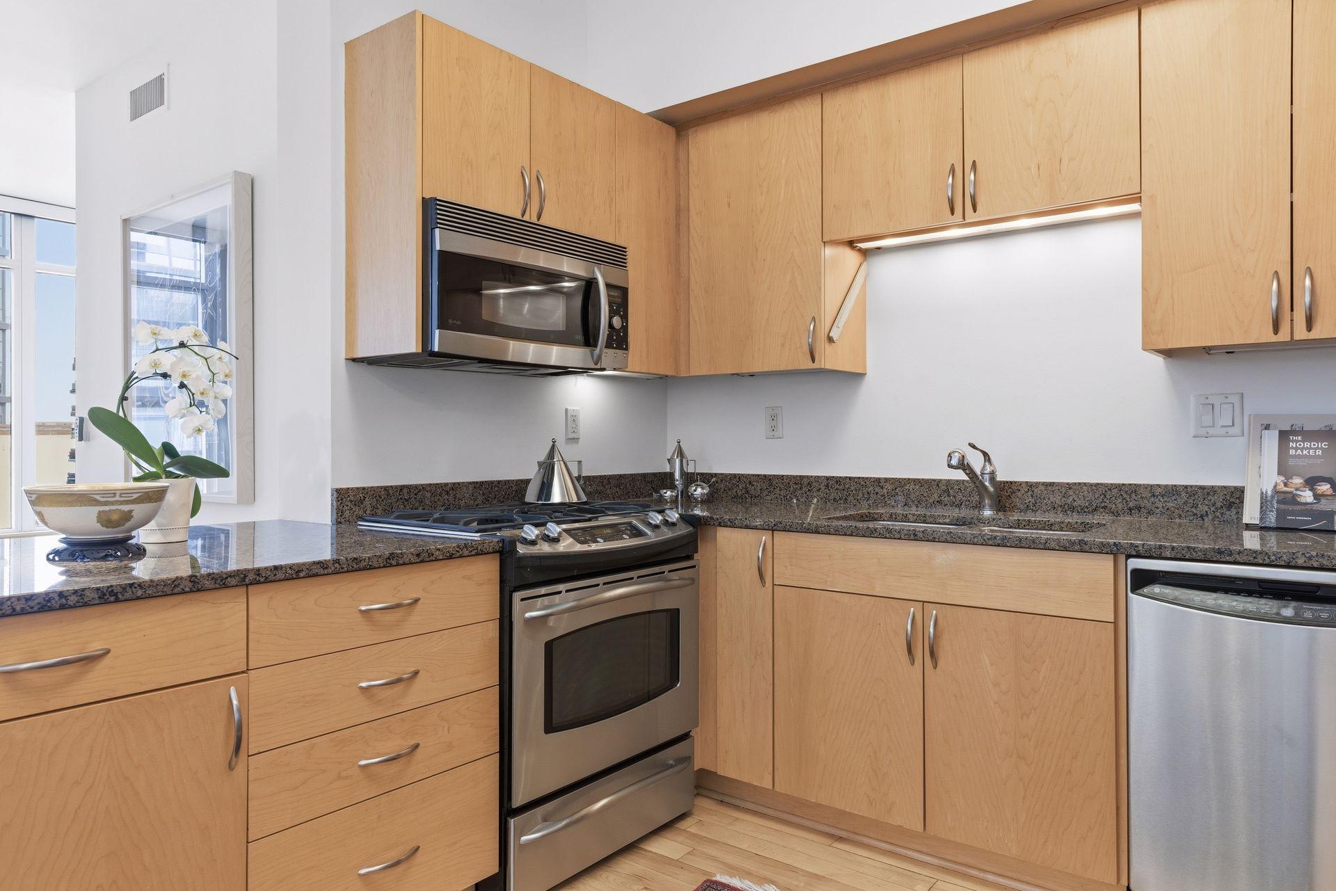 View of Residential at 215 10th Avenue #435, Minneapolis MN 55415, Minneapolis (14 of 79) - Mike Wilen | Minnesota Team Real Estate