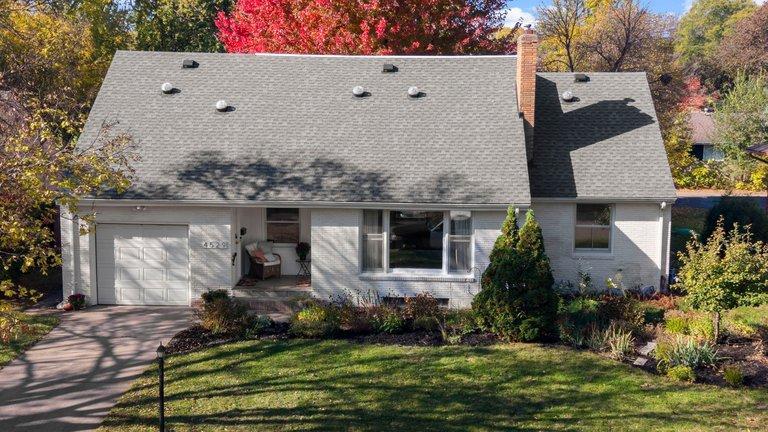 View of Residential at 4529 Beard Avenue, Robbinsdale MN 55422, Robbinsdale (36 of 46) - Mike Wilen | Minnesota Team Real Estate