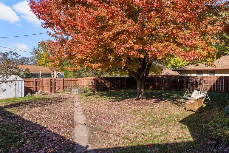 View of Residential at 4529 Beard Avenue, Robbinsdale MN 55422, Robbinsdale (35 of 46) - Mike Wilen | Minnesota Team Real Estate