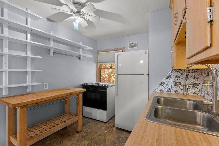 View of Residential at 4529 Beard Avenue, Robbinsdale MN 55422, Robbinsdale (24 of 46) - Mike Wilen | Minnesota Team Real Estate