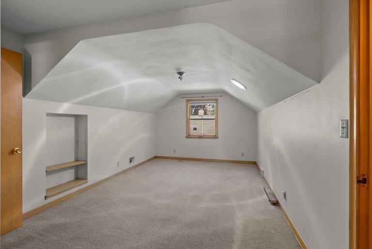 View of Residential at 4529 Beard Avenue, Robbinsdale MN 55422, Robbinsdale (22 of 46) - Mike Wilen | Minnesota Team Real Estate