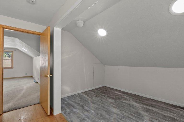 View of Residential at 4529 Beard Avenue, Robbinsdale MN 55422, Robbinsdale (20 of 46) - Mike Wilen | Minnesota Team Real Estate