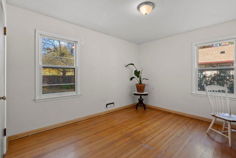 View of Residential at 4529 Beard Avenue, Robbinsdale MN 55422, Robbinsdale (15 of 46) - Mike Wilen | Minnesota Team Real Estate