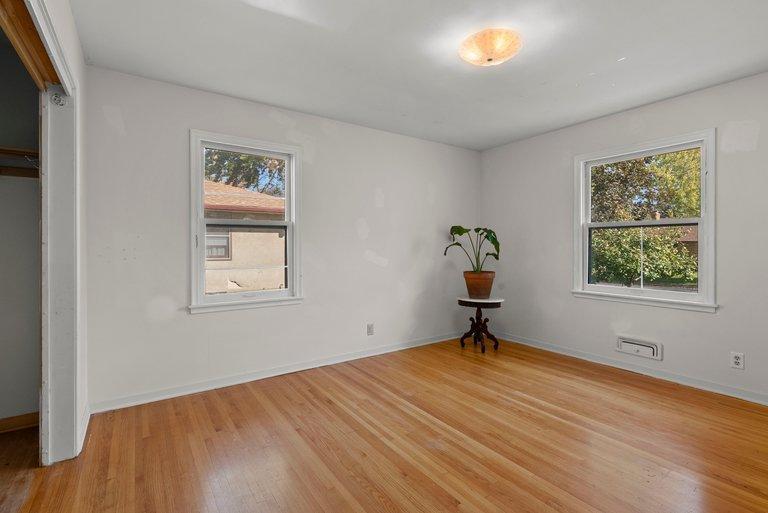 View of Residential at 4529 Beard Avenue, Robbinsdale MN 55422, Robbinsdale (14 of 46) - Mike Wilen | Minnesota Team Real Estate