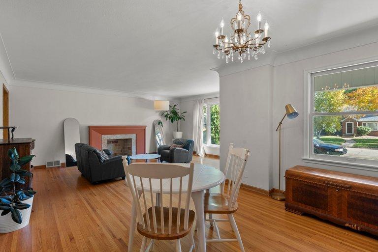 View of Residential at 4529 Beard Avenue, Robbinsdale MN 55422, Robbinsdale (8 of 46) - Mike Wilen | Minnesota Team Real Estate