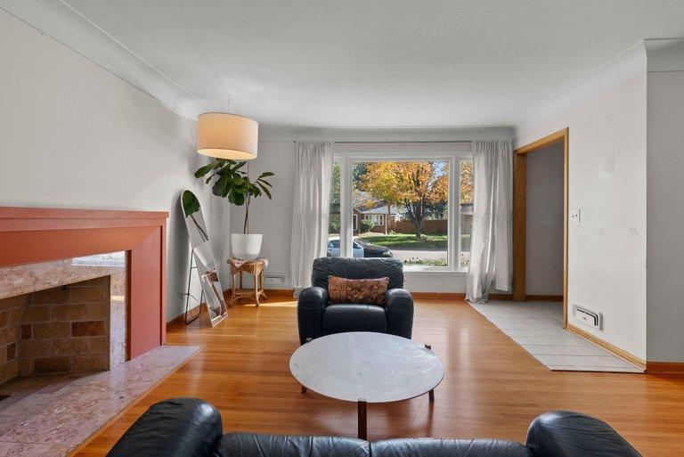 View of Residential at 4529 Beard Avenue, Robbinsdale MN 55422, Robbinsdale (6 of 46) - Mike Wilen | Minnesota Team Real Estate