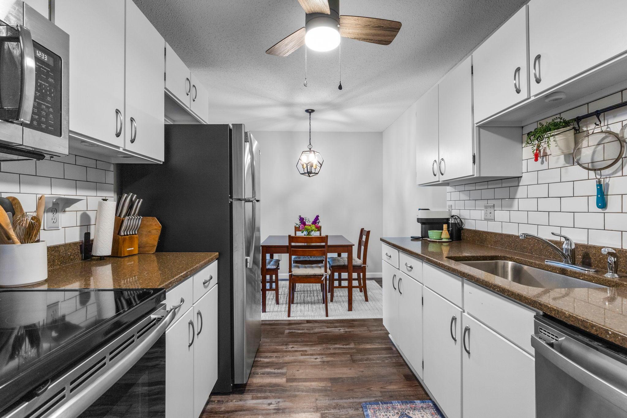 View of Residential at 1304 Medicine Lake Drive #308, Plymouth MN 55441, Plymouth (5 of 24) - Mike Wilen | Minnesota Team Real Estate