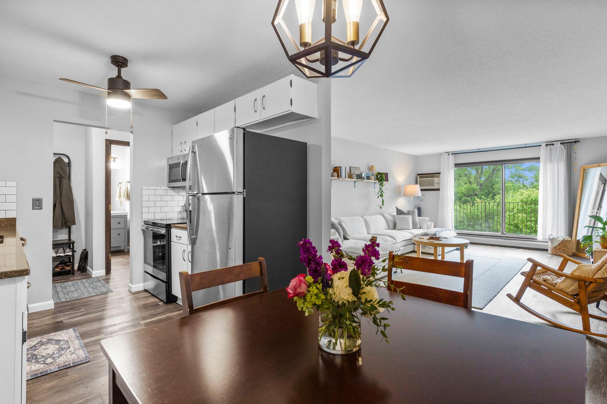 View of Residential at 1304 Medicine Lake Drive #308, Plymouth MN 55441, Plymouth (3 of 24) - Mike Wilen | Minnesota Team Real Estate